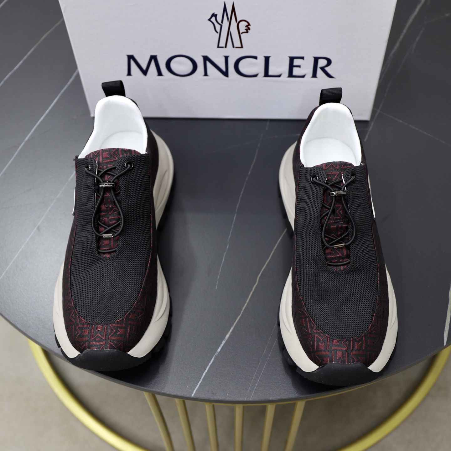 Moncler Baskets Basses Homme - Confort et Style | Pointures 38-44