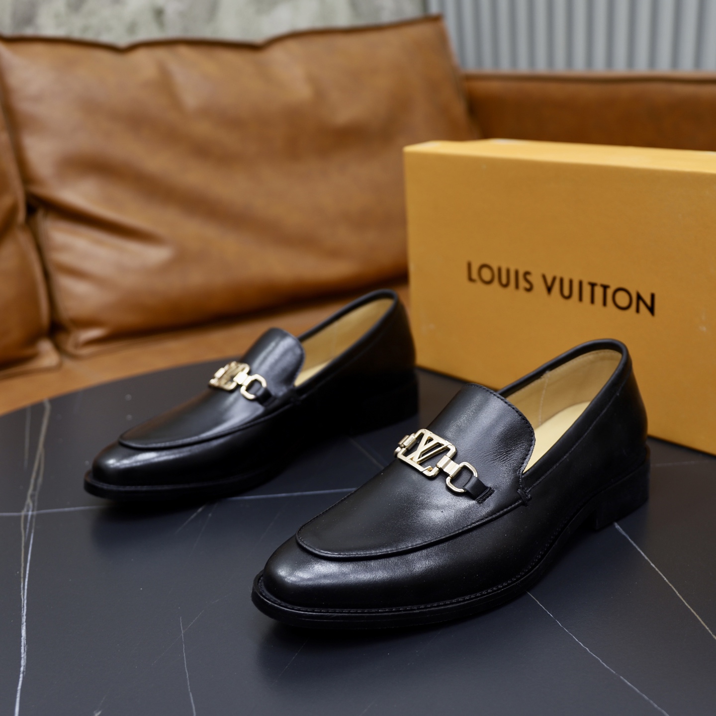 Louis Vuitton Classic Leather Loafers - Business Casual Slip-Ons 10 i1745510836061 1786 0 8