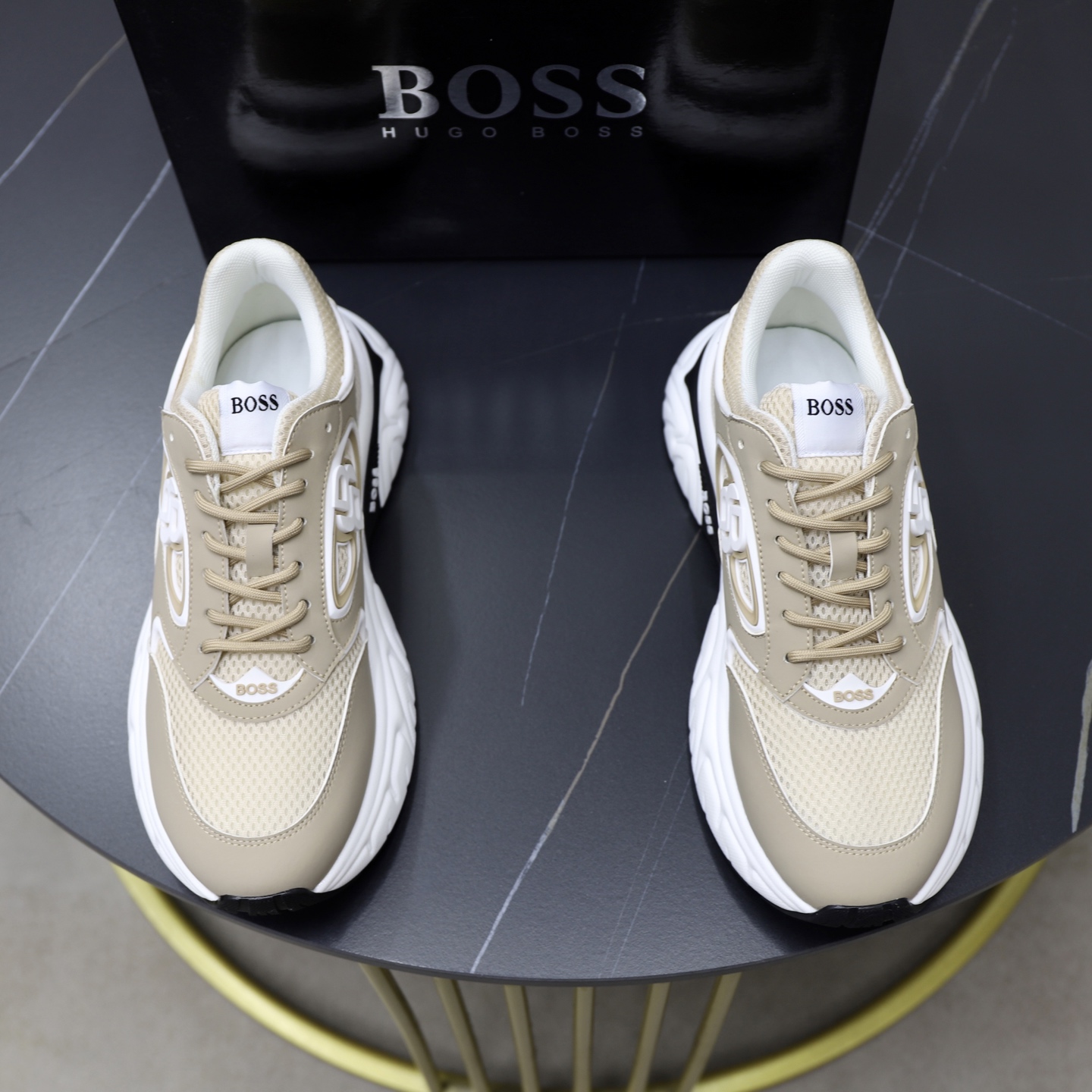 precio de fábrica: 251BOSS Listado más nuevo, material de malla transpirable original importado, pat