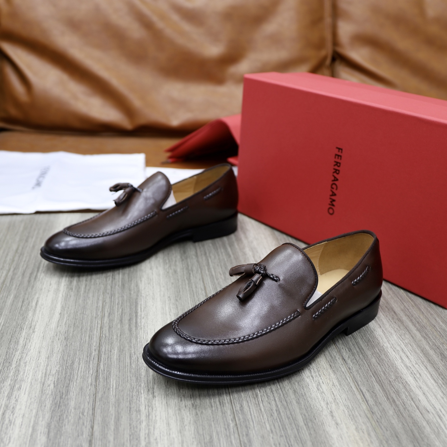 SF Ferragamo Men's Leather Loafers: Classic Style with Modern Appeal 6 i1746720903971 4128 0 4