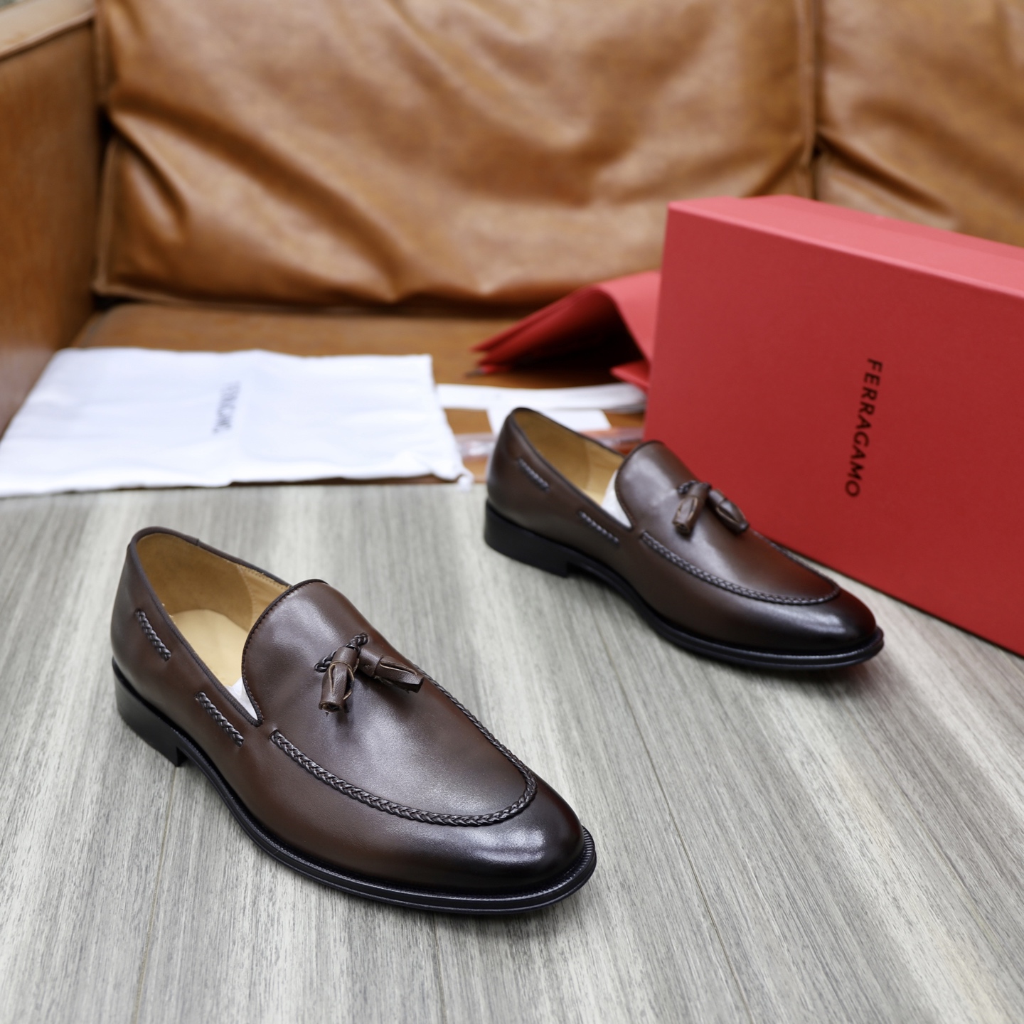 SF Ferragamo Men's Leather Loafers: Classic Style with Modern Appeal 5 i1746720906344 9433 0 3