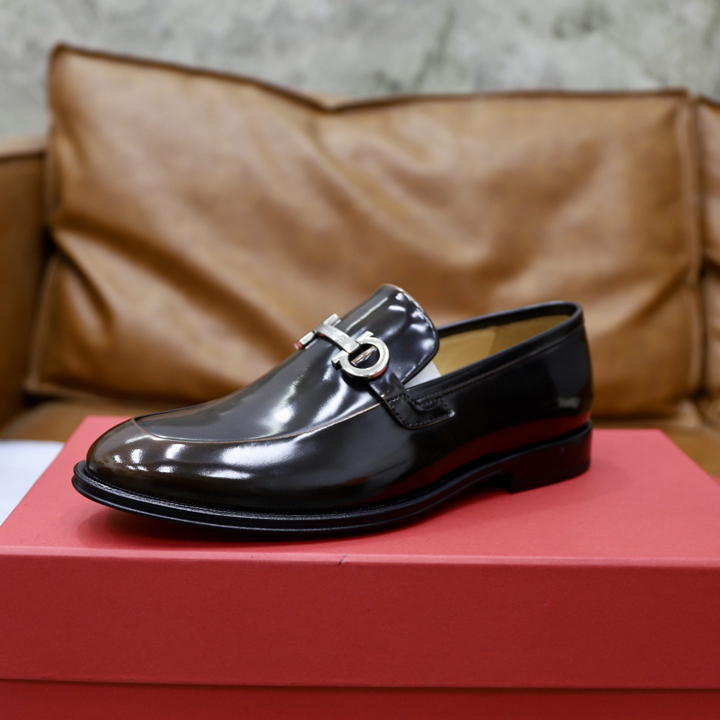 Salvatore Ferragamo Men's Leather Loafers with Gancini Ornament 7 i1746721011668 4708 0 5