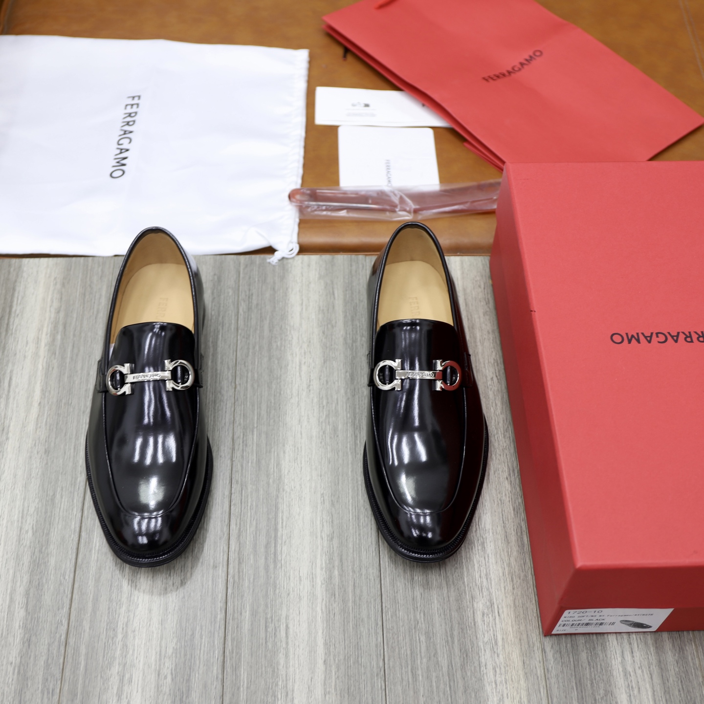 Salvatore Ferragamo Men's Leather Loafers with Gancini Ornament, Black 2 i1746721034631 9981 0 0