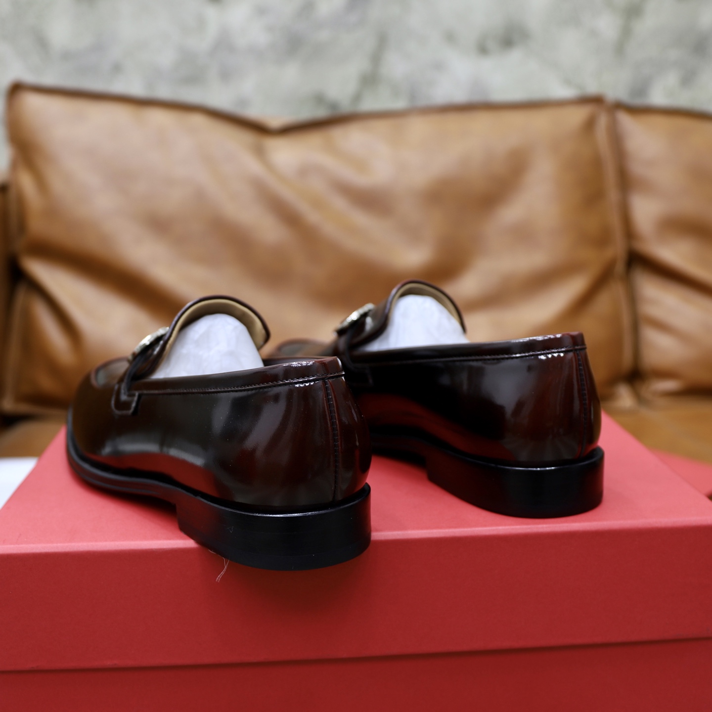 Ferragamo Men's Leather Loafers with Gancini Ornament - Casual & Formal 8 i1746721062035 2279 0 6