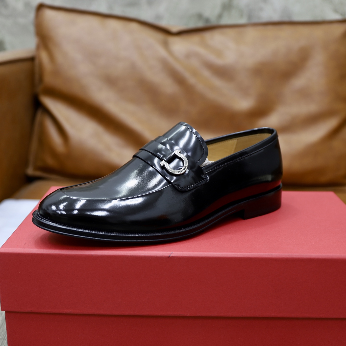 Ferragamo Men's Leather Loafers - Classic Style, Modern Appeal, Size 39-44 7 i1746721106765 4130 0 5