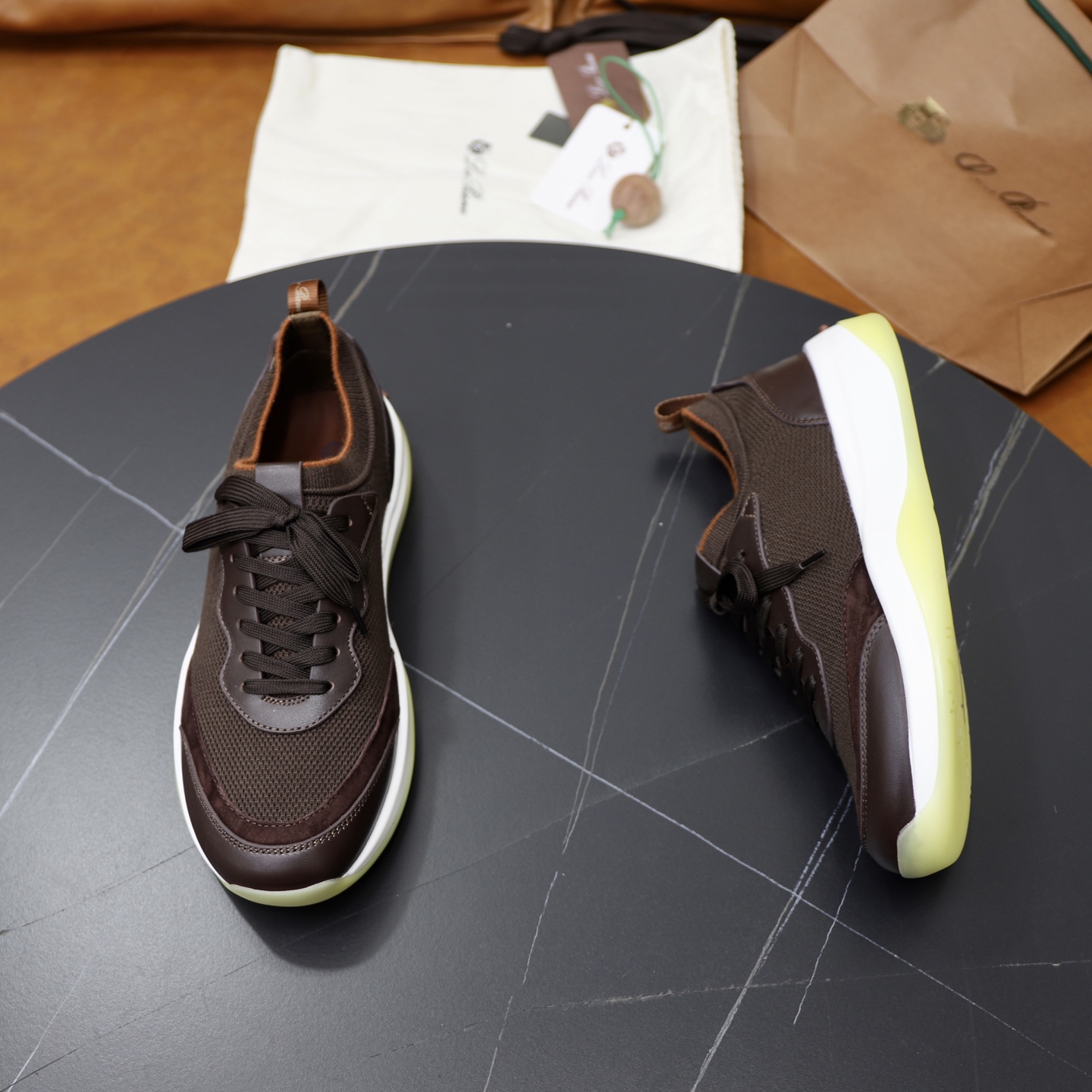 ：330Loropiana  LPsize ；38-44 「45.46 custom」 Piel de vaca acolchada pie realmente especialmente bueno