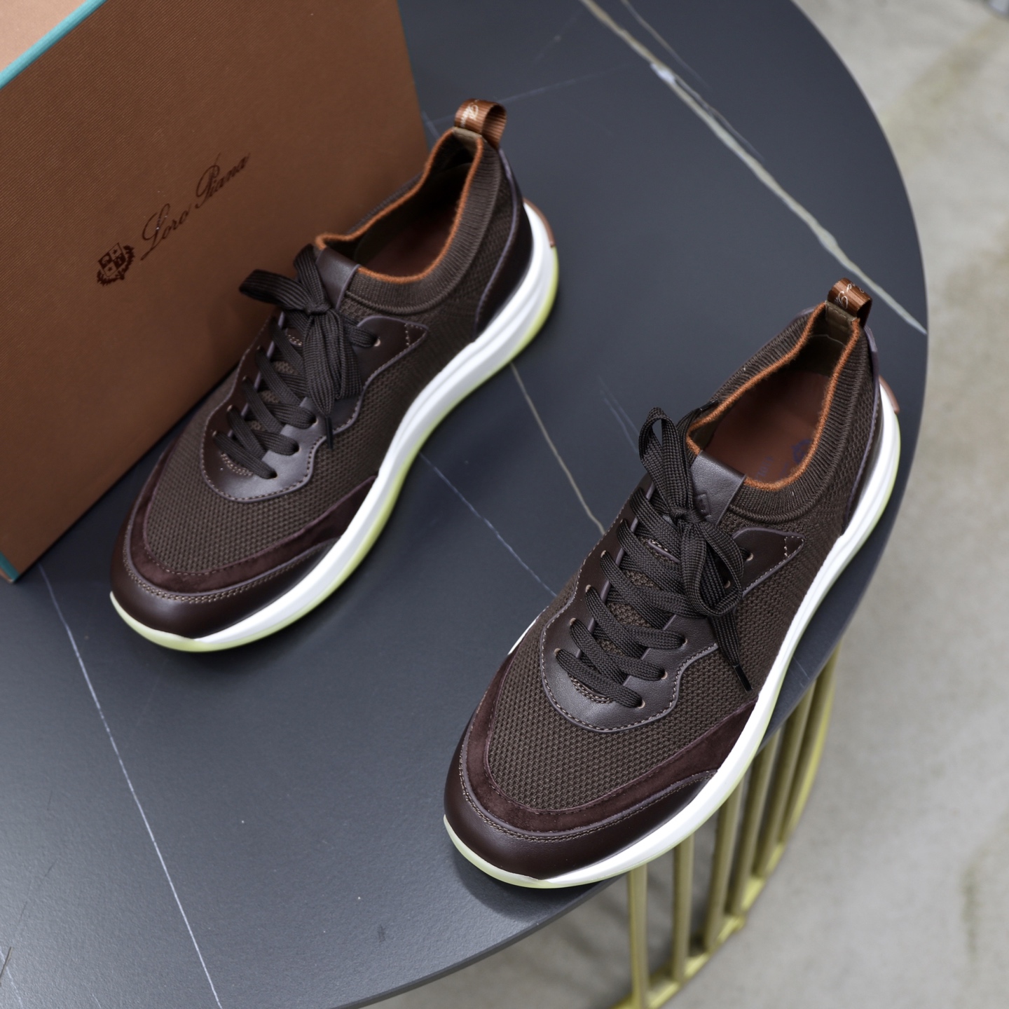 ：330Loropiana  LPsize ；38-44 「45.46 custom」 Piel de vaca acolchada pie realmente especialmente bueno