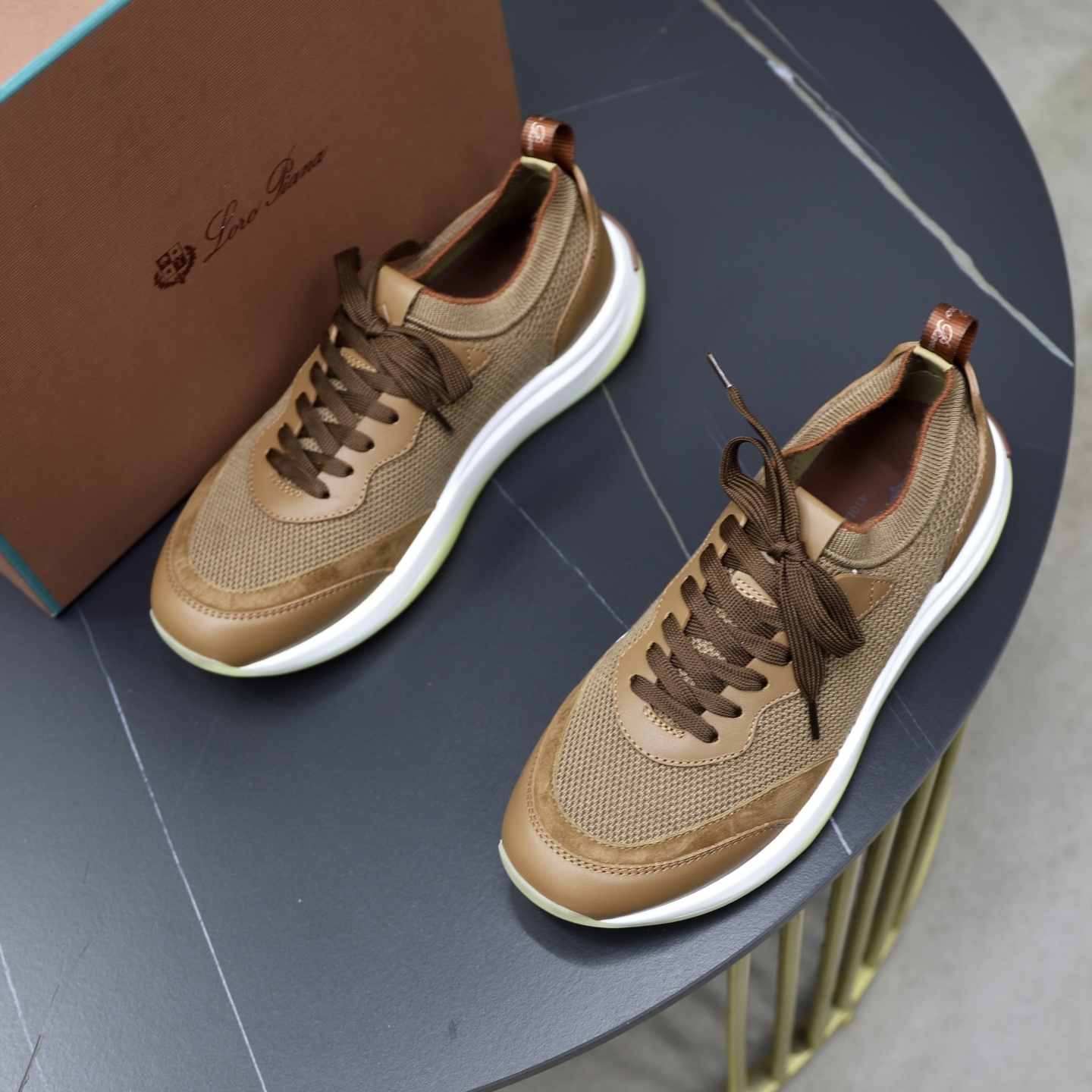 ：330Loropiana  LPsize ；38-44 「45.46 custom」 Piel de vaca acolchada pie realmente especialmente bueno