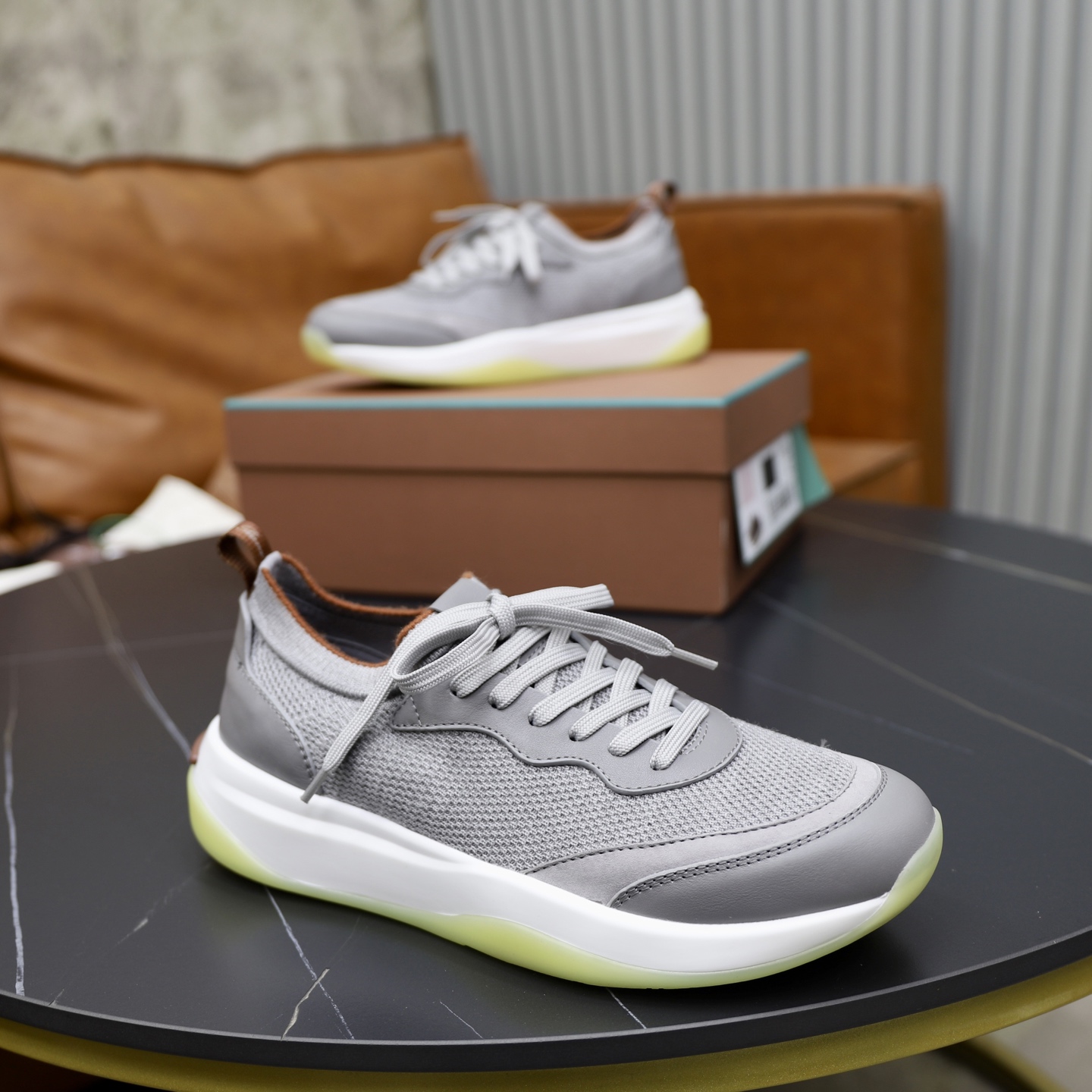：330Loropiana  LPsize ；38-44 「45.46 custom」 Piel de vaca acolchada pie realmente especialmente bueno