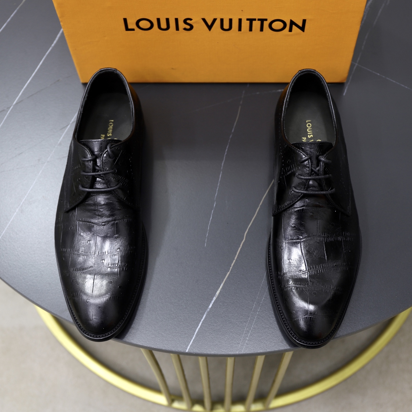 NO:347631,:♂♂ Brand LV Louis Vuitton Size 39-44 (45 customized) Grade Classic counter Materials Original soft cowhide upper Comfort cowhide inner Original lightweight outsole Style category Formal clothing Business casual Driving leather shoes Color real picture color,,louis vuitton,louis vuitton,cowhide19860909:♂♂♂ 品牌LV路易威登 尺码39-44（45定制） 等级 专柜经典款 材料 原版软牛皮鞋面 舒适牛皮内里 原版轻便大底 款式类别正装商务休闲 驾车皮鞋 颜色实物图片色,,louis vuitton,louis vuitton,cowhide,Men's shoes