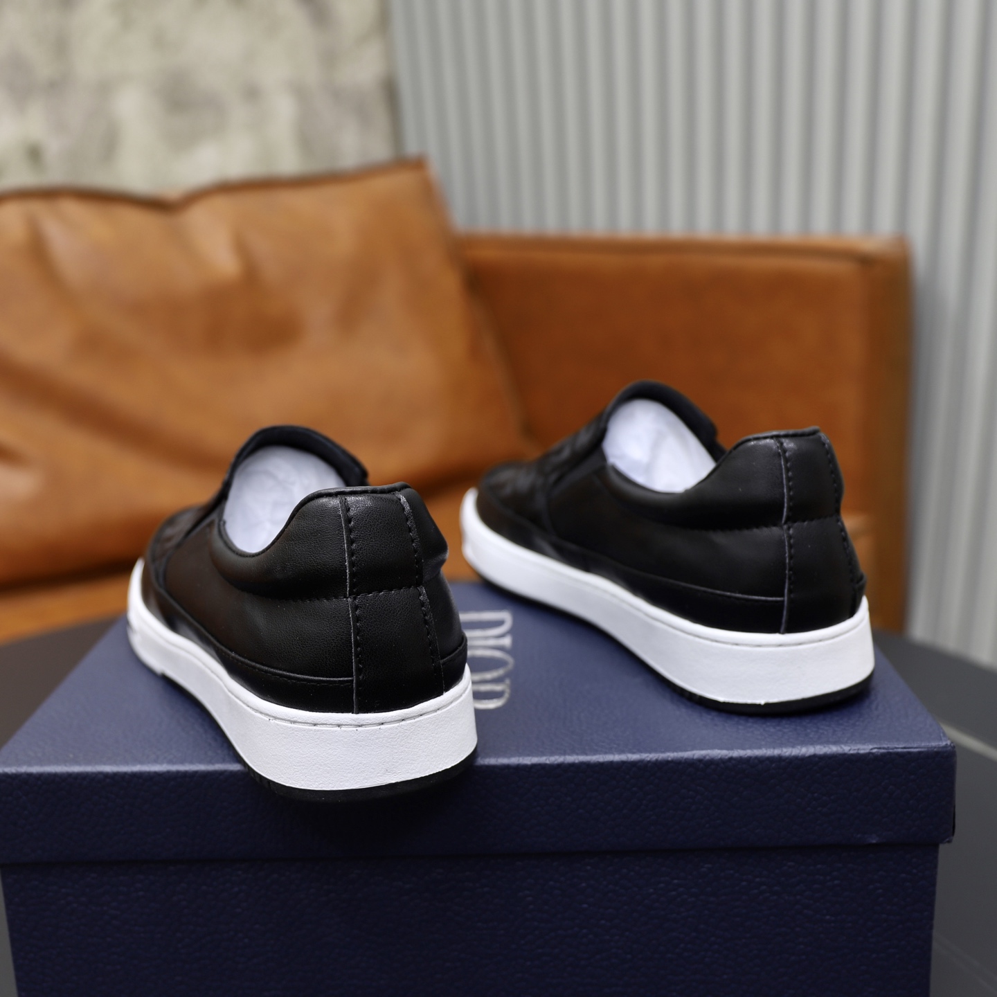 Dior Men's Black Oblique Galaxy Leather Slip-On Sneaker Shoes 6 i1752423089578 1397 0 4