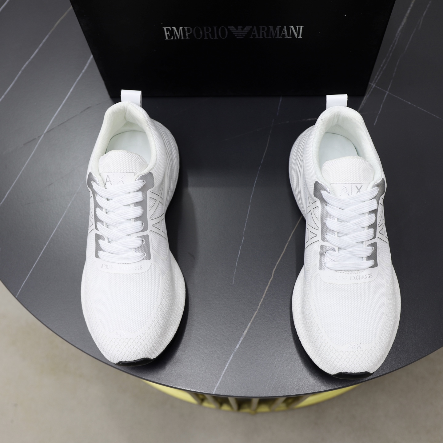 NO:355354,[Armani] Daddy shoes Original counter trendy shoes Knitted upper Italian breathable mesh lining Inner Trendy men must have, European and American fashion style, you will be highlights no matter where you go. 1:1 replica sporty style, original single print picture, lazy foot cover, original sports sole, boutique creation, suitable for driving, simple but luxurious, versatile, let you go there are highlights, men's shoes size 38-44 45 can be customized,,armani19860909【阿玛尼】老爹鞋 原版专柜潮鞋 针织鞋面意大利进透气网布内里 潮男年轻人必备,欧美时尚风格,无论走到那你都是亮点.1:1复刻 运动风,原单印图 懒人套脚必备 原版运动底 精品打造 适合驾车出行 款式简单而不失奢华,百搭,让你走到那都是亮点,男鞋码数38-44 45可定做,,armani,Men's shoes