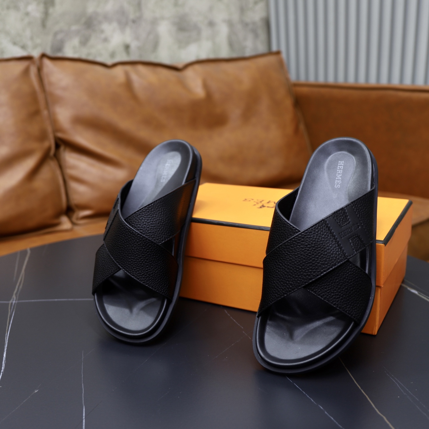 Hermes Leather Cross Sandals, Fashionable and Comfortable, for Couples 7 i1753891774991 4174 0 5