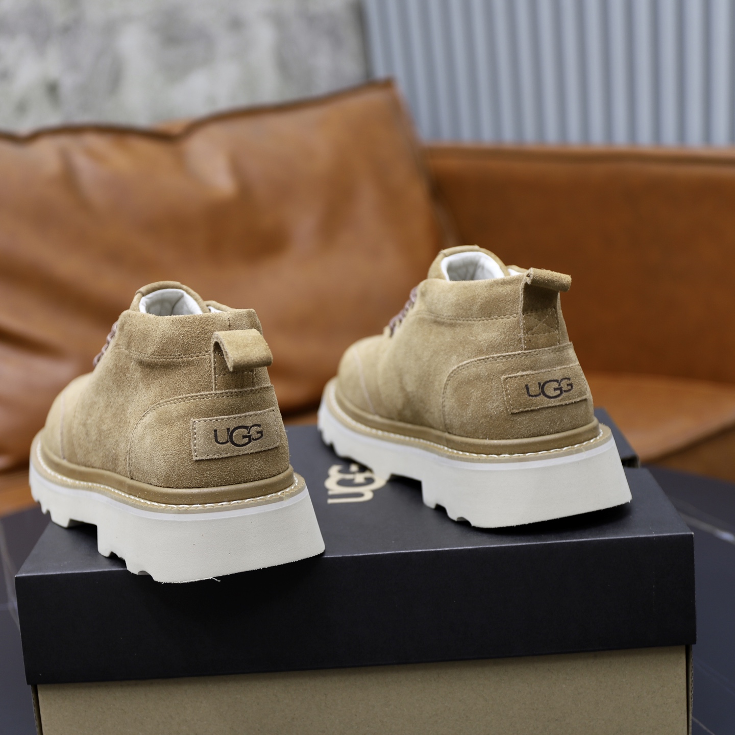 UGG Men's Casual Leather & Wool Lined Ankle Boots - Sizes 39-45 6 i1758471988583 9162 0 4