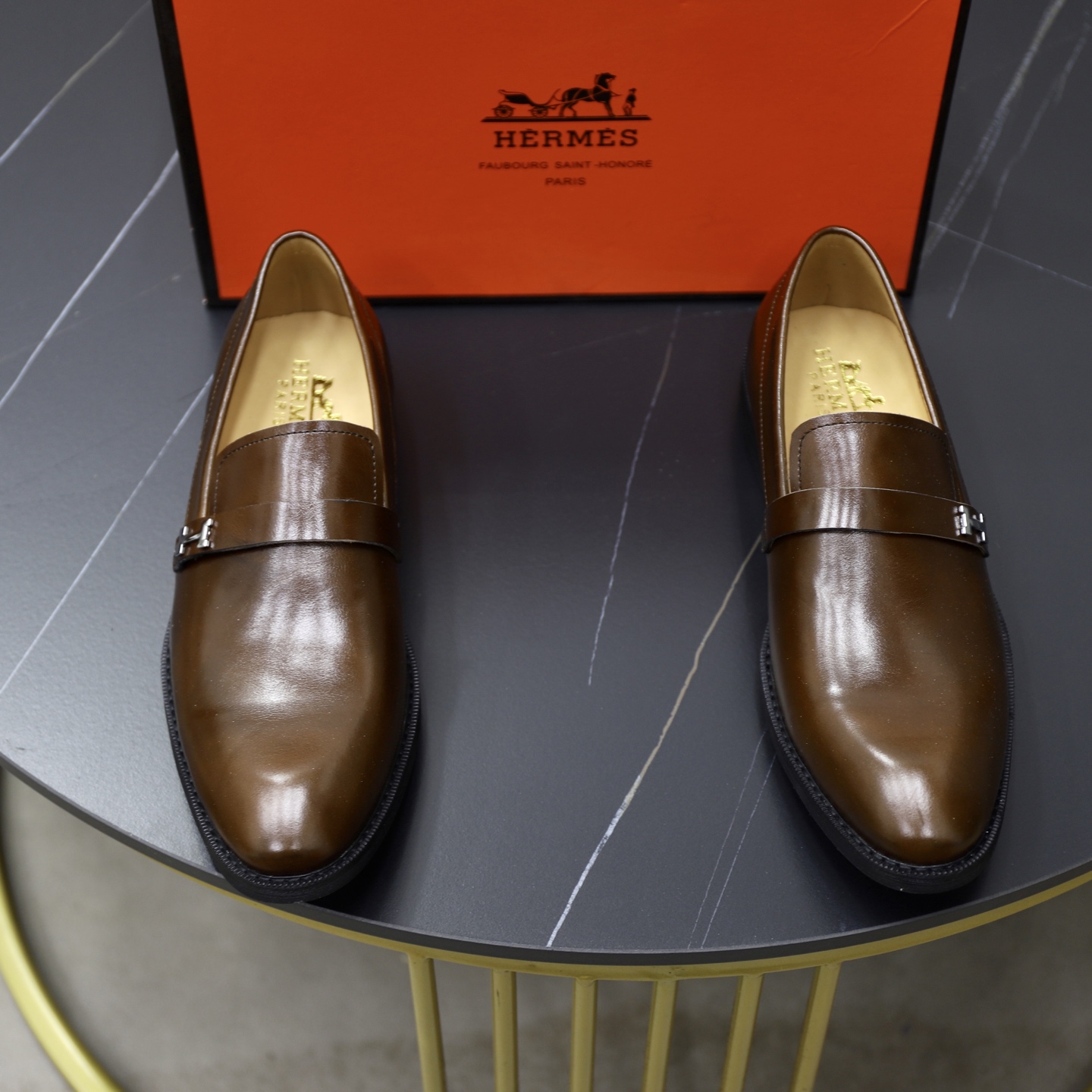 NO:558218,:♂♂♂Niuli Brand Hermès Size 38-44 (45 can be customized) Level Counter classic material Original soft cowhide upper Comfortable cowhide lining Original lightweight outsole Style category Business casual footwear Driving leather shoes Color Actual picture color, hermes, cowhide19860909:♂♂♂牛里 品牌爱马仕 尺码38-44（45可定制） 等级 专柜经典款 材料 原版软牛皮鞋面 舒适牛皮内里 原版轻便大底 款式类别商务休闲套脚 驾车皮鞋 颜色实物图片色,,hermes,cowhide,Men's shoes