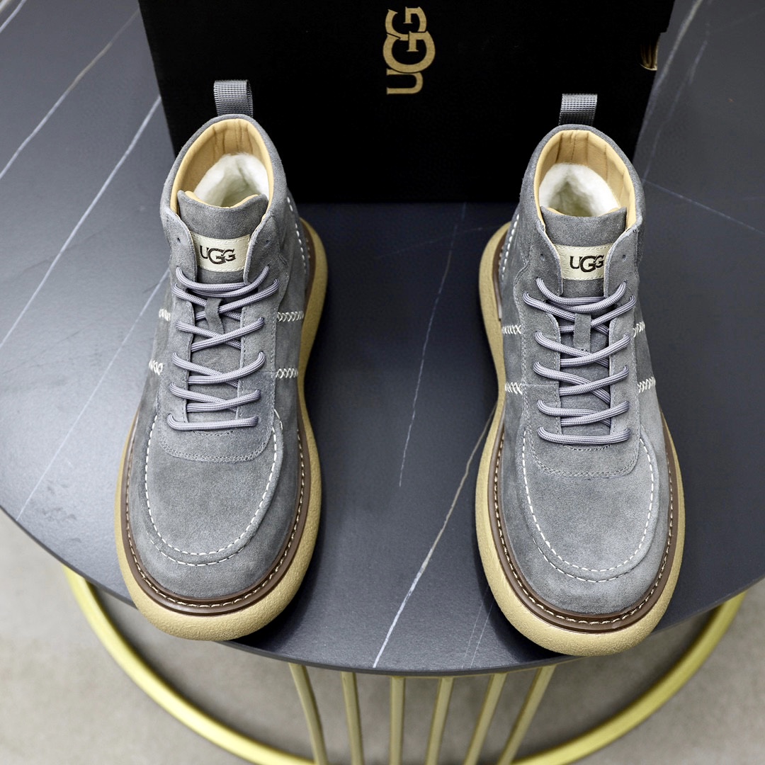 NO:639910,: Thick wool imported from Australia, brand UGG genuine purchase, size 38-44, grade, official website 1:1, material, first layer of genuine leather, waterproof and antifreeze upper, genuine wool lining, original non-slip, soft, wear-resistant outsole, style category, men's casual shoes, trendy style, comfortable on the foot, color, official website color synchronization,19860909:澳洲进口加厚羊毛 品牌UGG正品代购 尺码38-44 等级 官网1:1 材料 头层真皮防水防冻鞋面 真毛内里原版防滑 柔软 耐磨大底 款式类别男士休闲鞋 搭潮流款 上脚舒服 颜色官网颜色同步,,Men's shoes