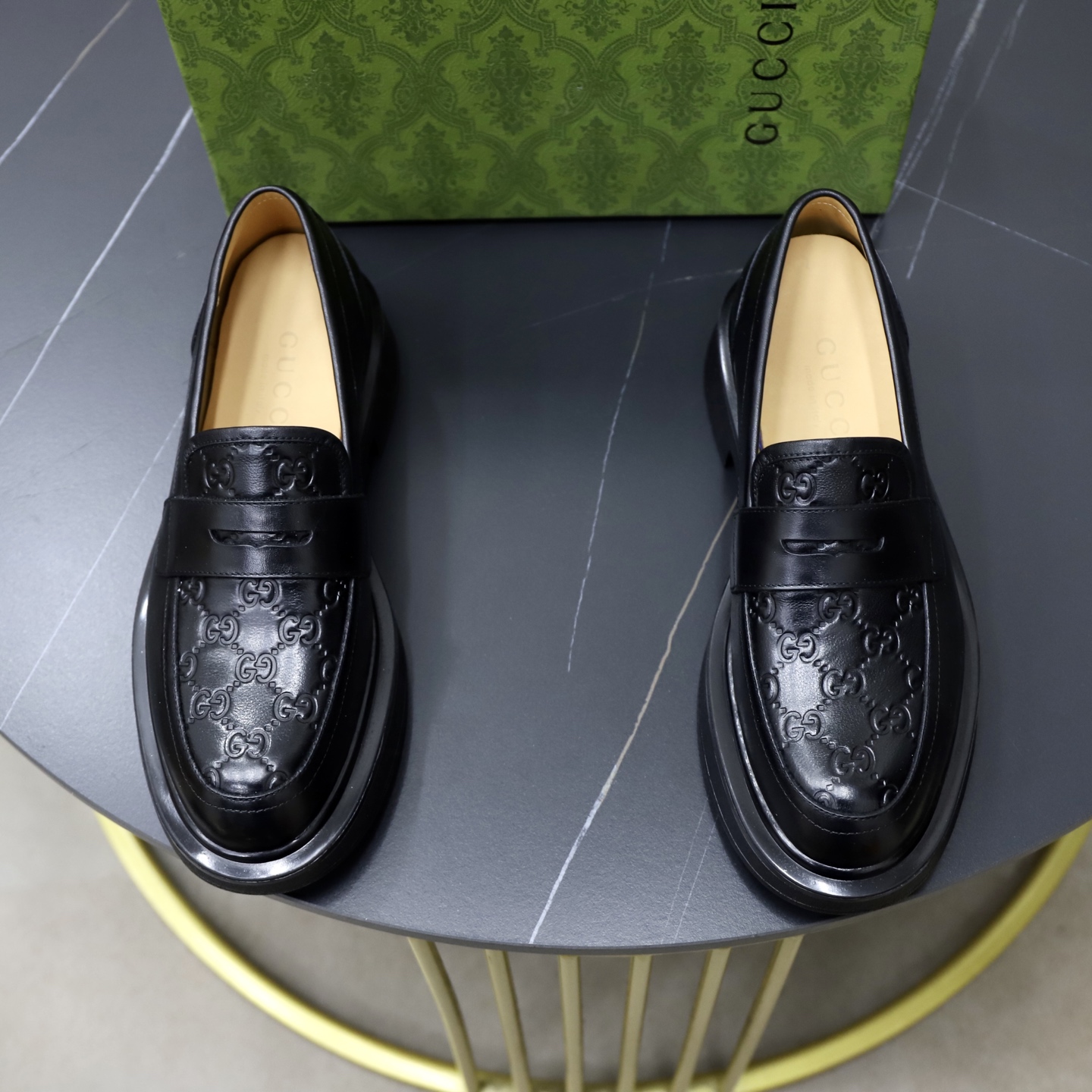 NO:605047,:♂♂♂Niuli Brand Gucci GUCCI Size 38-44 (45 can be customized) Level Counter classic material Original soft cowhide upper Comfortable cowhide lining Original lightweight outsole Style category Business casual slip-on Driving leather shoes Color Actual picture color,,gucci,cowhide19860909:♂♂♂牛里 品牌古奇GUCCI 尺码38-44（45可定制） 等级 专柜经典款 材料 原版软牛皮鞋面 舒适牛皮内里 原版轻便大底 款式类别商务休闲套脚 驾车皮鞋 颜色实物图片色,,gucci,cowhide,Men's shoes