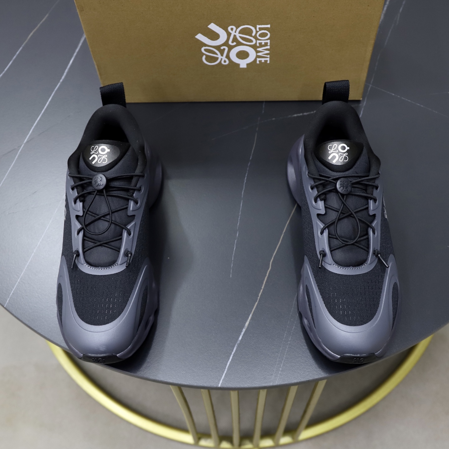 NO:621041,Original high-quality version, non-market currency, 2026 On, Oudsolo 3.0, no need to tie laces, comfortable and versatile, low-top running shoes, same style for men and women, lightweight outdoor sports shoes, Size: 36 37 38 39 40 41 42 43 44 45,,sneakers19860909原单高品质版本 非市场通货 2026款 On昂跑 X联名款oudsolo 3.0 免系鞋带 舒适百搭 低帮跑步鞋 男女情侣同款 轻便户外运动鞋 尺码Size: 36 37 38 39 40 41 42 43 44 45,,sneakers,Men's shoes