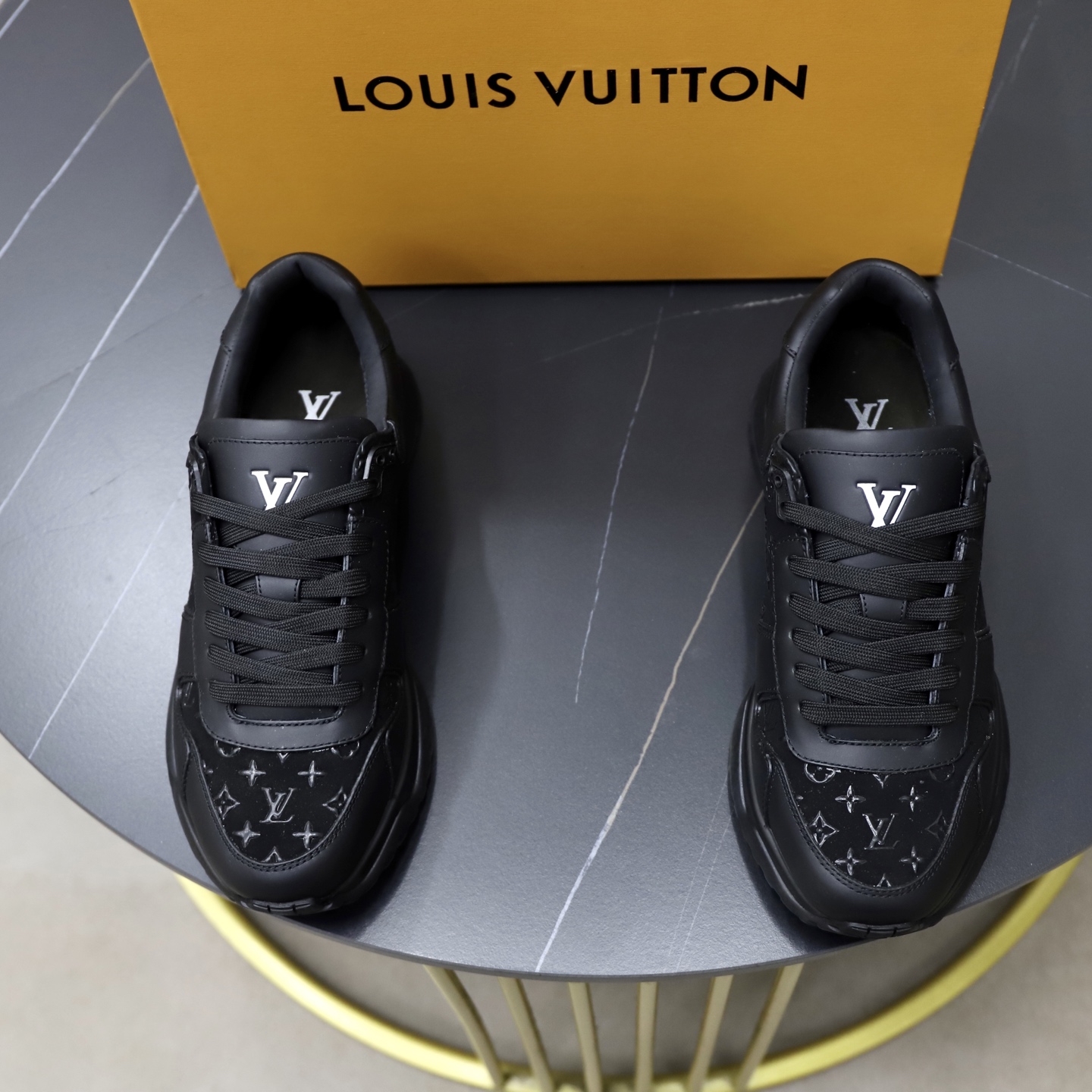 NO:639730,[LOUIS VUITTON] (original order) new LV Louis Vuitton * - top version of LV classic trendy shoes!  Made of imported original cowhide and water-dyed cowhide lining. The latest original wear-resistant rubber combination outsole!  High quality products!  Multiple colors available, code number 38-44 (45 46 customized), louis vuitton, louis vuitton, louis vuitton, cowhide19860909【LOUIS VUITTON）（原单）新款LV路易威登 *——顶级版本 LV经典潮鞋！选用进口原版牛皮 水染牛皮内里.最新款原版耐磨橡胶组合大底！高品质精品！多款颜色可选,码数38-44（45 46定制）,,louis vuitton,louis vuitton,louis vuitton,cowhide,Men's shoes