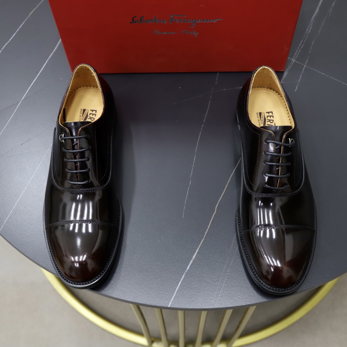 NO:639835,:♂♂♂Niuli Brand Ferragamo Size 38-44 (45 can be customized) Level Counter classic material Original cowhide stitching upper Comfortable cowhide lining Original lightweight outsole Style Category Business casual footwear Driving leather shoes Color Actual picture color,,ferragamo,cowhide19860909:♂♂♂牛里 品牌菲拉格慕 尺码38-44（45可定制） 等级 专柜经典款 材料 原版牛皮拼接鞋面 舒适牛皮内里 原版轻便大底 款式类别商务休闲套脚 驾车皮鞋 颜色实物图片色,,ferragamo,cowhide,Men's shoes