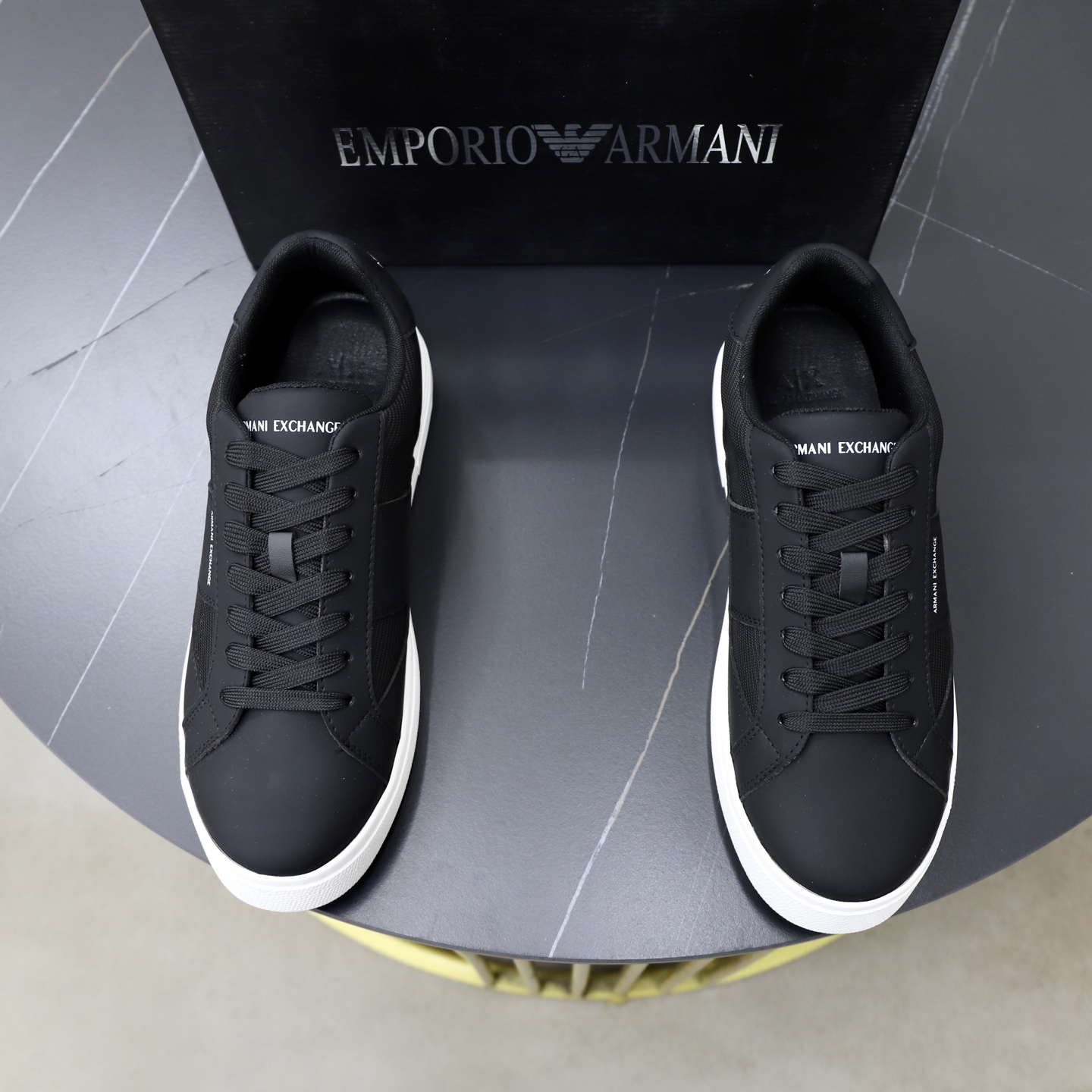 NO:781149,♂♂♂ Brand Armani ARM NI Standard code 38-44 (45 customized) The same grade as the official website Material original cowhide surface Comfortable sheepskin lining Lightweight wear-resistant outsole Style category Men's fashionable casual shoes Running sneakers Distinguished luxury brand elements Top luxury Colors Actual picture color, armani, sneakers, cowhide, sheepskin19860909♂♂♂ 品牌阿玛尼ARM NI 标准码38-44（45定制） 等级官网同款 材料原版牛皮面 舒适羊皮内里 轻便耐磨大底 款式类别男士时尚休闲鞋 跑步 运动鞋 尊贵奢侈品大牌元素 顶级奢华 颜色实物图片色,,armani,sneakers,cowhide,sheepskin,Men's shoes