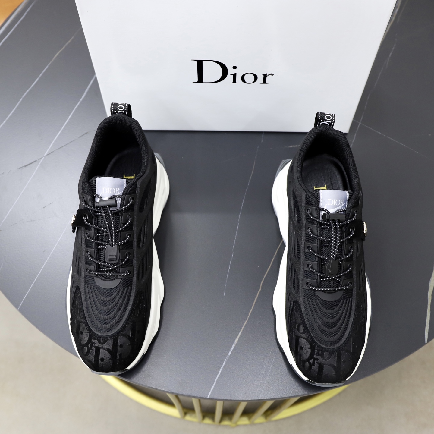 NO:783077,♂♂♂ Brand Dior Standard code 38-44 (45 customized) The same grade as the official website Materials Original knitted fabric splicing Comfortable and breathable lining Original wear-resistant outsole Style Category Men's fashionable casual shoes Running sneakers Distinguished luxury brand elements Top luxury Colors Actual picture color, dior, sneakers19860909♂♂♂ 品牌迪奥 标准码38-44（45订做） 等级官网同款 材料原厂针织面料拼接 舒适透气内里 原厂耐磨大底 款式类别男士时尚休闲鞋 跑步 运动鞋 尊贵奢侈品大牌元素 顶级奢华 颜色实物图片色,,dior,sneakers,Men's shoes