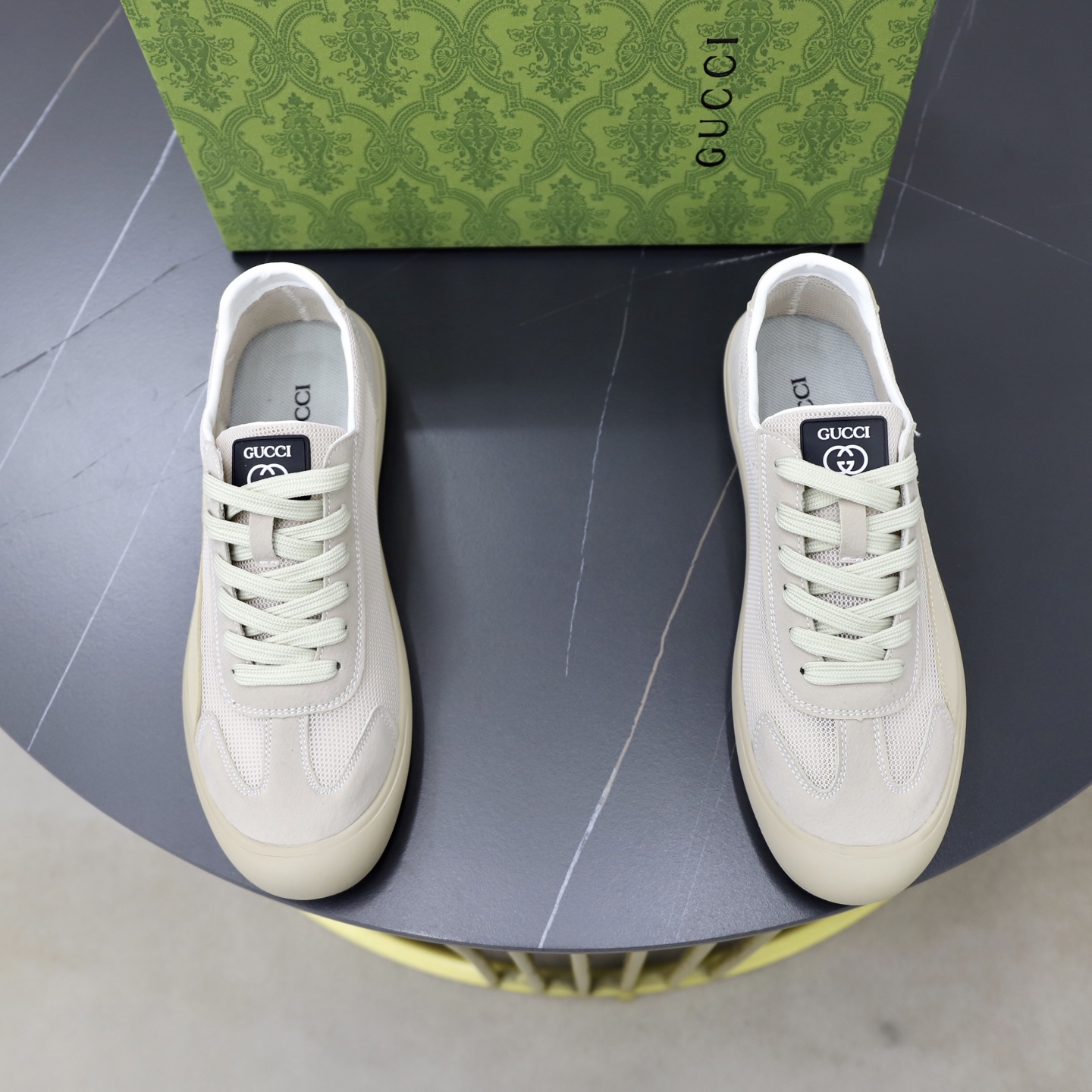 NO:854103,♂♂♂ Brand Gucci Standard code 38-44 (45 customized) The same grade as the official website Materials Original knitted fabric splicing Comfortable and breathable lining Original wear-resistant outsole Style Category Men's fashionable casual shoes Running sneakers Distinguished luxury brand elements Top luxury Colors in real pictures, sneakers19860909♂♂♂ 品牌古奇 标准码38-44（45订做） 等级官网同款 材料原厂针织面料拼接 舒适透气内里 原厂耐磨大底 款式类别男士时尚休闲鞋 跑步 运动鞋 尊贵奢侈品大牌元素 顶级奢华 颜色实物图片色,,sneakers,Men's shoes
