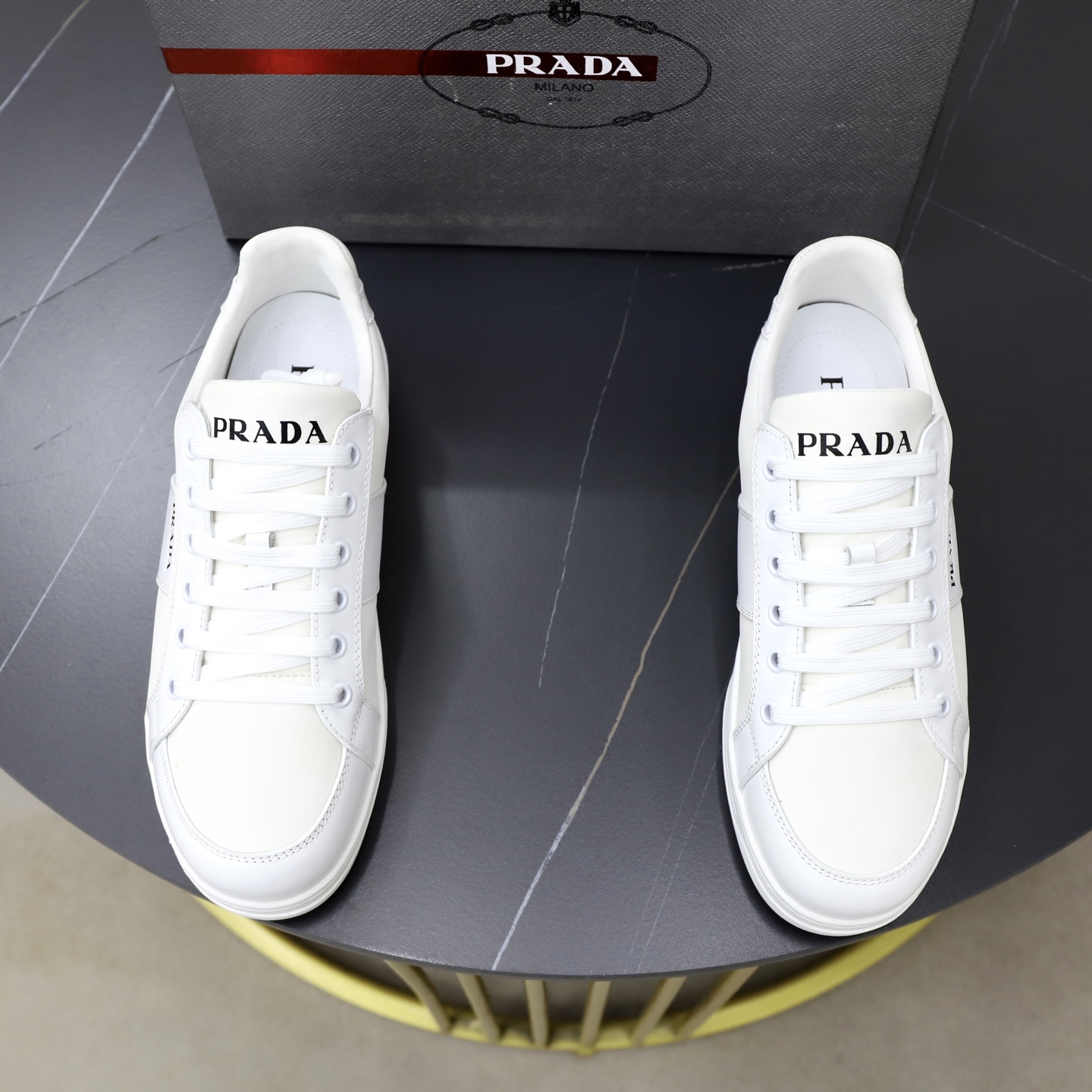 NO:898244,♂♂♂ Brand PRADA Standard code 38–44 (45 can be customized) The same grade as the official website Material original cowhide stitching mesh fabric Comfortable cowhide lining Lightweight wear-resistant outsole Style category Men's fashionable casual shoes Running sports shoes Distinguished luxury brand elements Top luxury Colors Actual picture color, prada, prada, sneakers, cowhide19860909♂♂♂ 品牌普拉达PRADA 标准码38–44（45可订做） 等级官网同款 材料原版牛皮拼接网布面料 舒适牛皮内里 轻便耐磨大底 款式类别男士时尚休闲鞋 跑步 运动鞋 尊贵奢侈品大牌元素 顶级奢华 颜色实物图片色,,prada,prada,sneakers,cowhide,Men's shoes