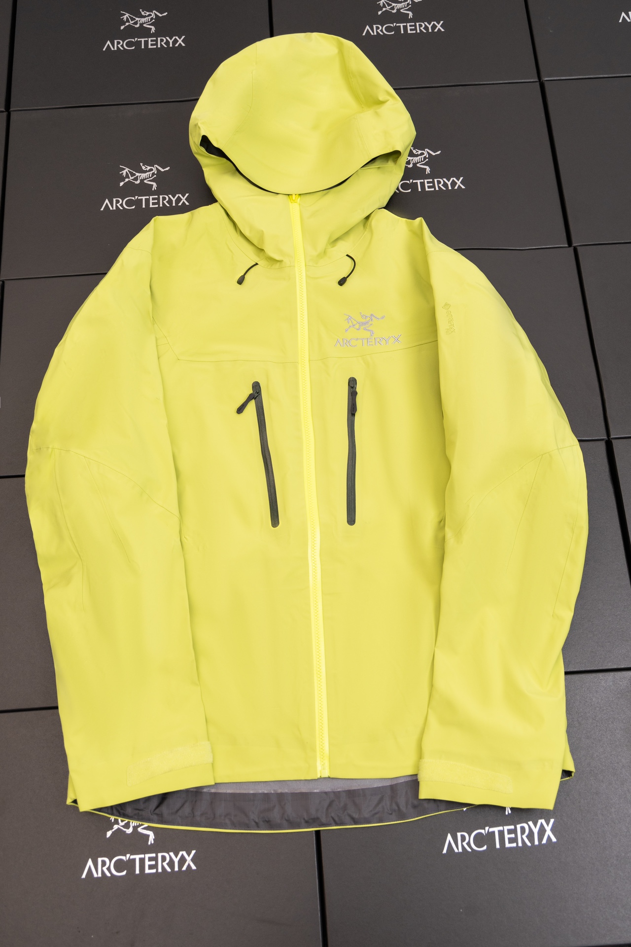 Tiro real verde fluorescente de primera calidad ARC'TERYX Arc'teryx sexta generación SV Arcteryx Alpha SV GTX Chaqueta …