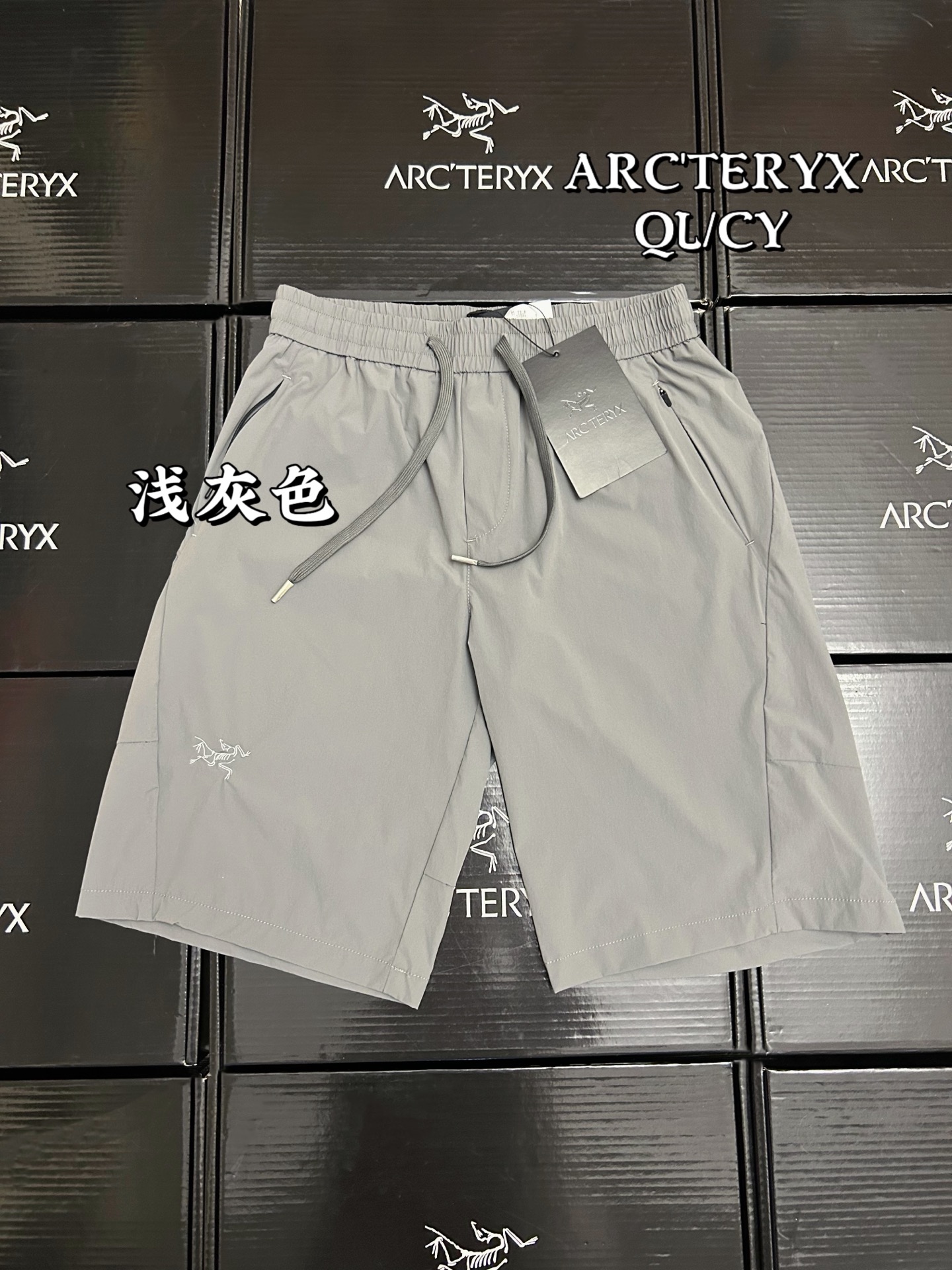 Arc'teryx ARC'TERYX始祖鸟户外轻量男款速干弹力耐磨软壳短裤 百灵刺绣版本 把户外感穿进日常