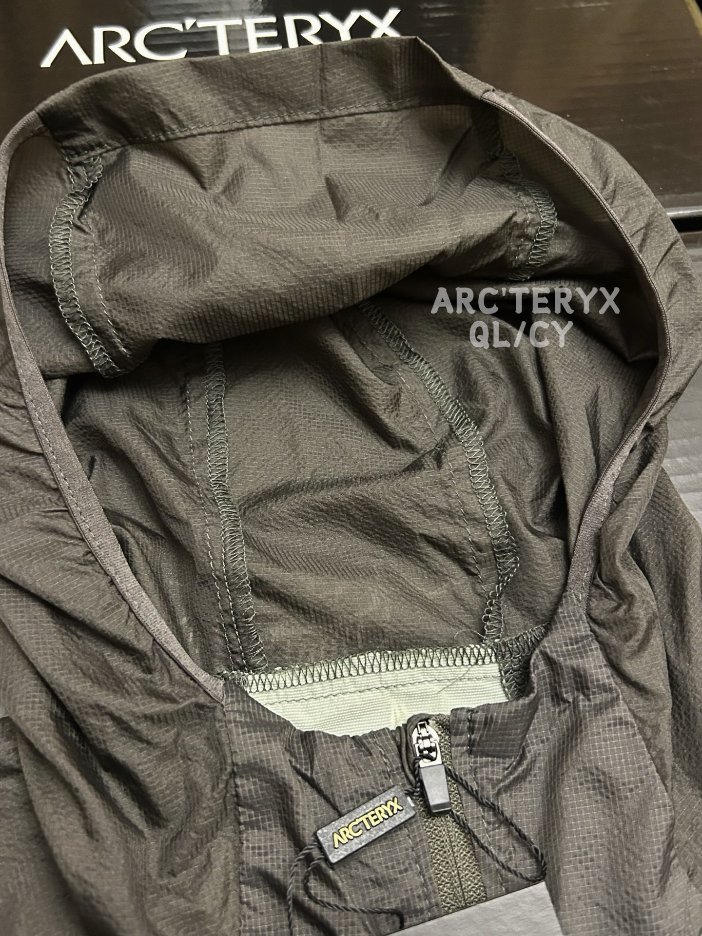 Arc'teryx ARC'TERYX /始祖鸟Norvan Windshell Hoody男女连帽衫轻量风壳夹克 户外休闲皮肤衣透气防晒服 10354