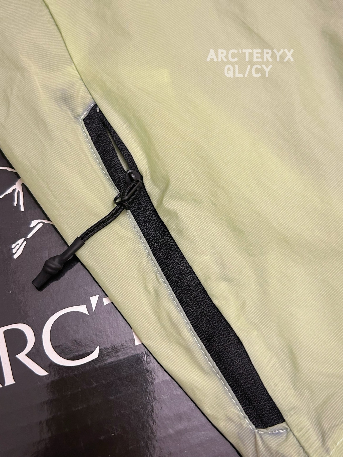 Arc'teryx ARC'TERYX /始祖鸟Norvan Windshell Hoody男女连帽衫轻量风壳夹克 户外休闲皮肤衣透气防晒服 10354