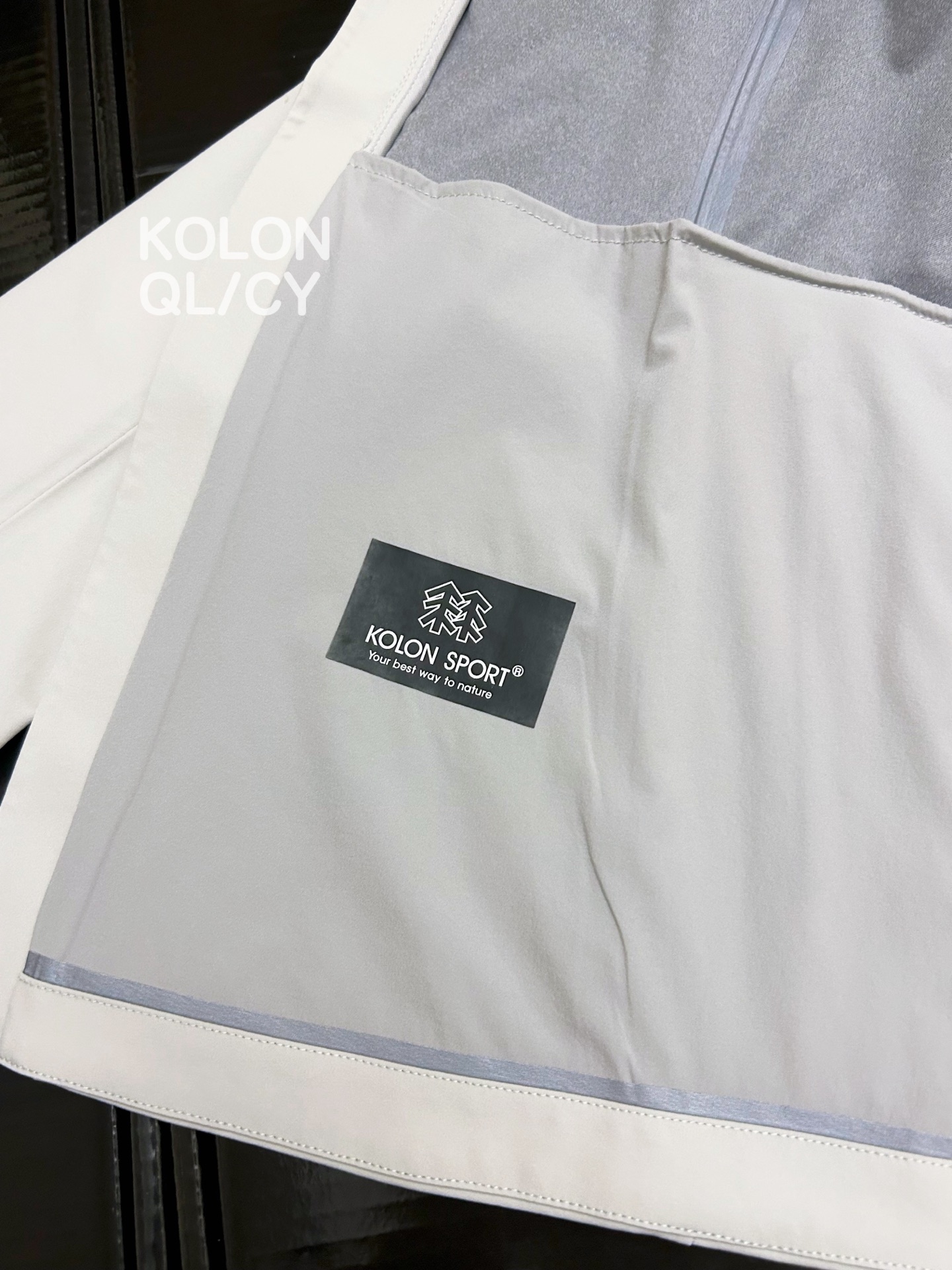 Moncler G18 女款马年限定
