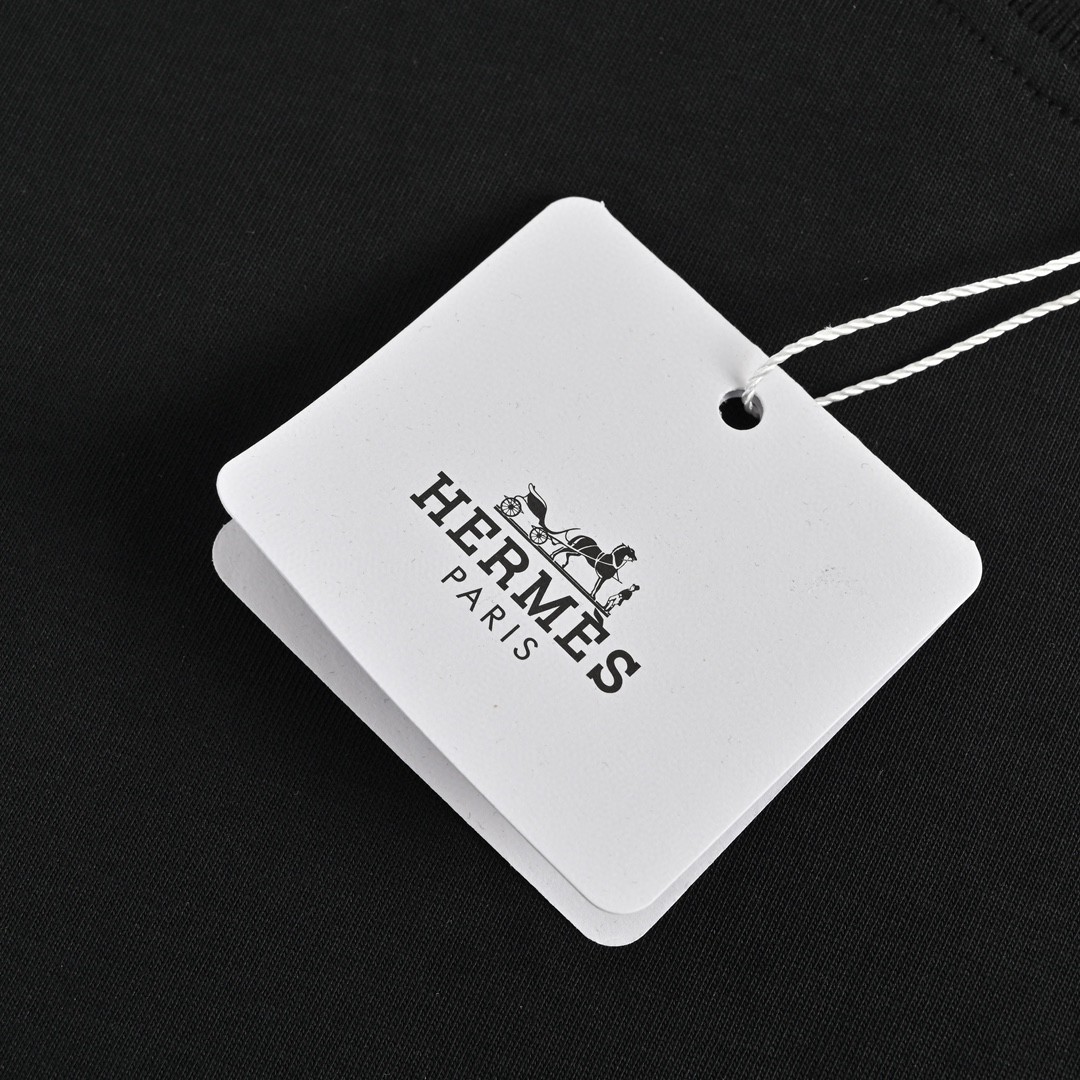 HERMES/爱马仕 经典刺绣橙标短袖 Logo标识