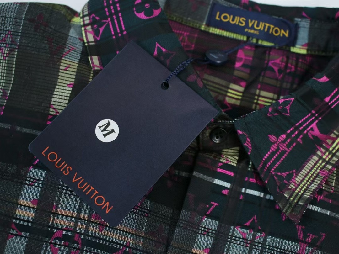 顶级品质 纯原臻品 Louis Vuitton 23SS 新款炫彩格纹满印提花暗红 顶级品质 纯原臻品 Louis Vuitton 23SS 新款炫彩格纹满印提花暗红