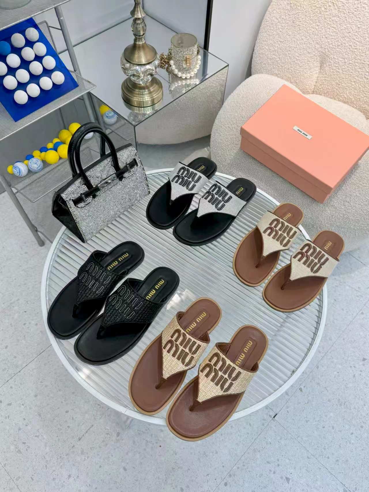 NO:870817,Maojia, 2027 spring new style, 35-43----out---leather sole plus 40, slippers, slippers19860909猫家,,2027春季新款,,35-43----出---皮底加40,拖鞋,slippers,Women's Shoes