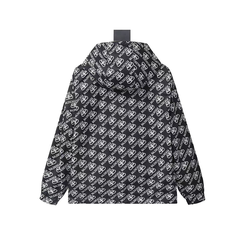 Chaqueta Balenciaga Estampada con Capucha para Hombre, Otoño 2024 3 a1727545735330 6062