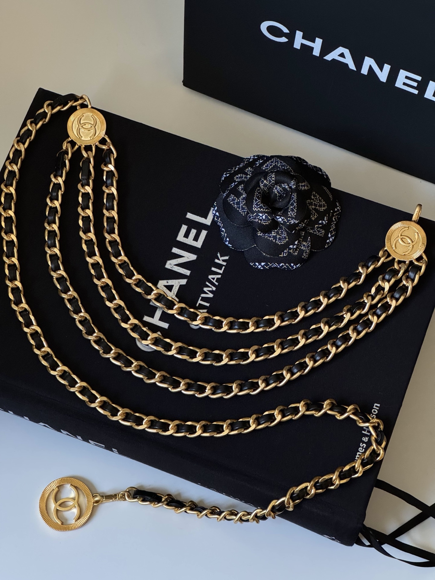 NO:720652,Xiaoxiang second-hand black gold three-layer waist chain, chain length about 100cm, Cartier high-end jewelry19860909小香中古黑金三层腰链 链长约100Cm,,卡迪亚高端饰品,Jewelry