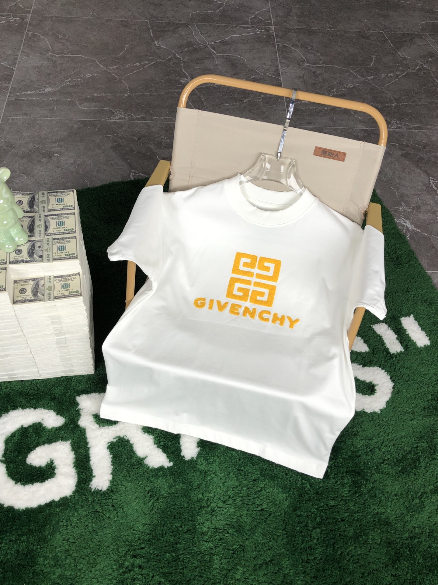  🆕纪梵希🆕 2024新款 重磅秋冬T恤🏖，官网同步 原版1-1复、洗水割烂工艺 ，做工精细无可否认、提