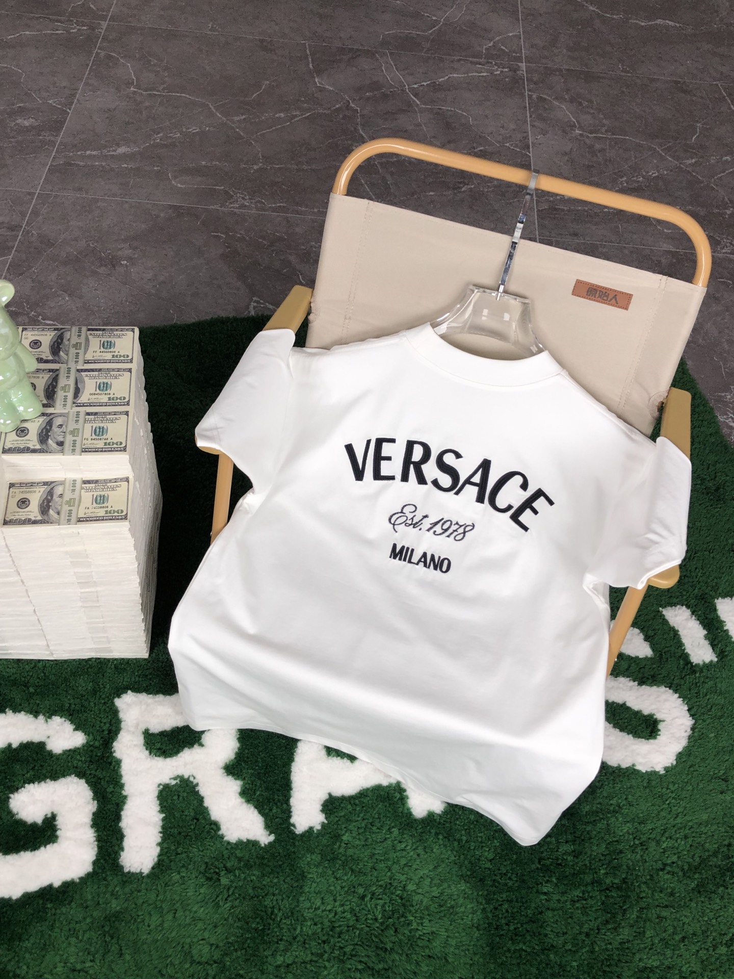  🆕范思哲🆕 2025新款 重磅秋冬T恤🏖，官网同步 原版1-1复、洗水割烂工艺 ，做工精细无可否认、提