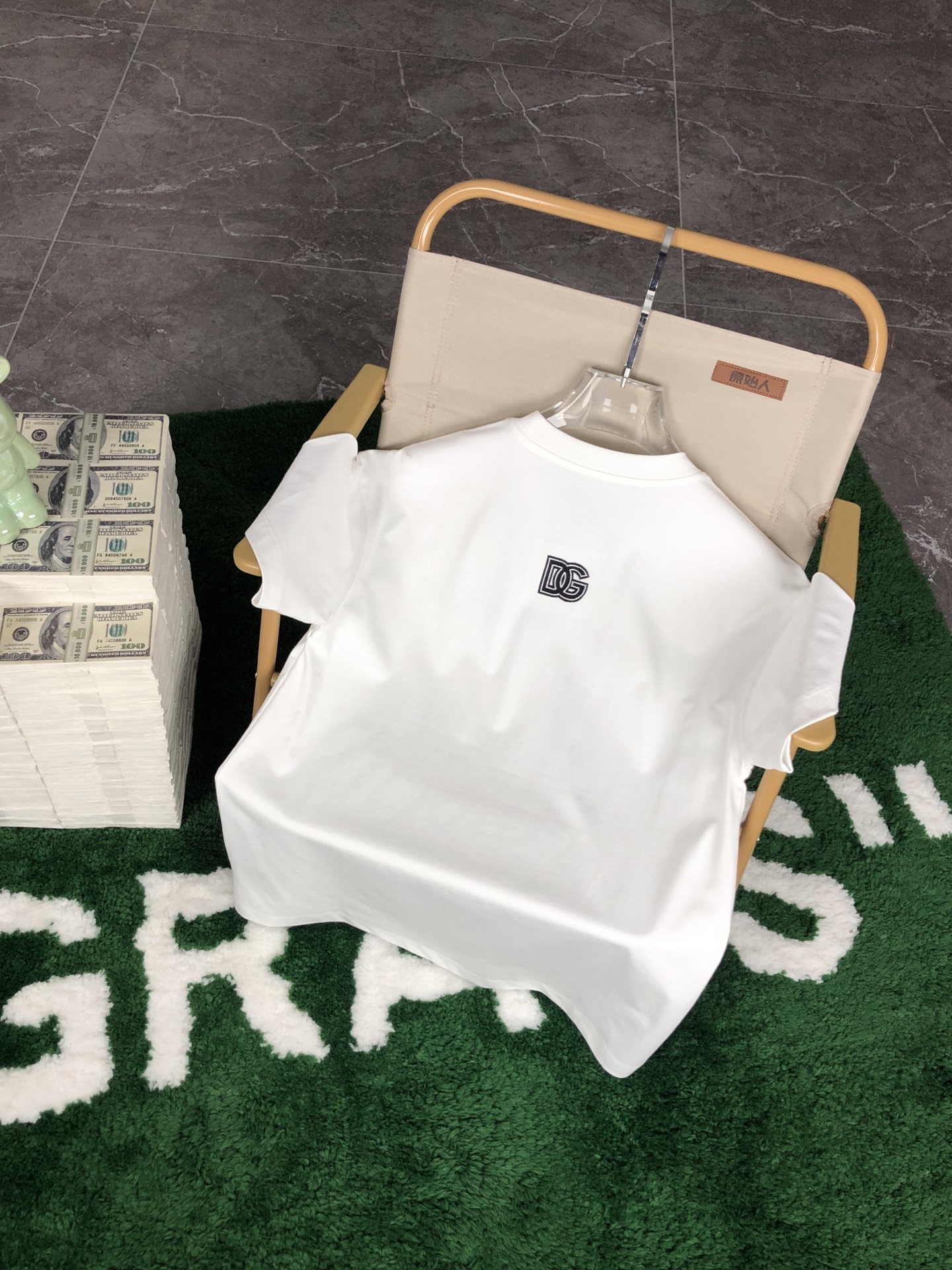  🆕杜嘉班纳D&G🆕 2025新款 重磅秋冬T恤🏖，官网同步 原版1-1复、洗水割烂工艺 ，做工精细无可