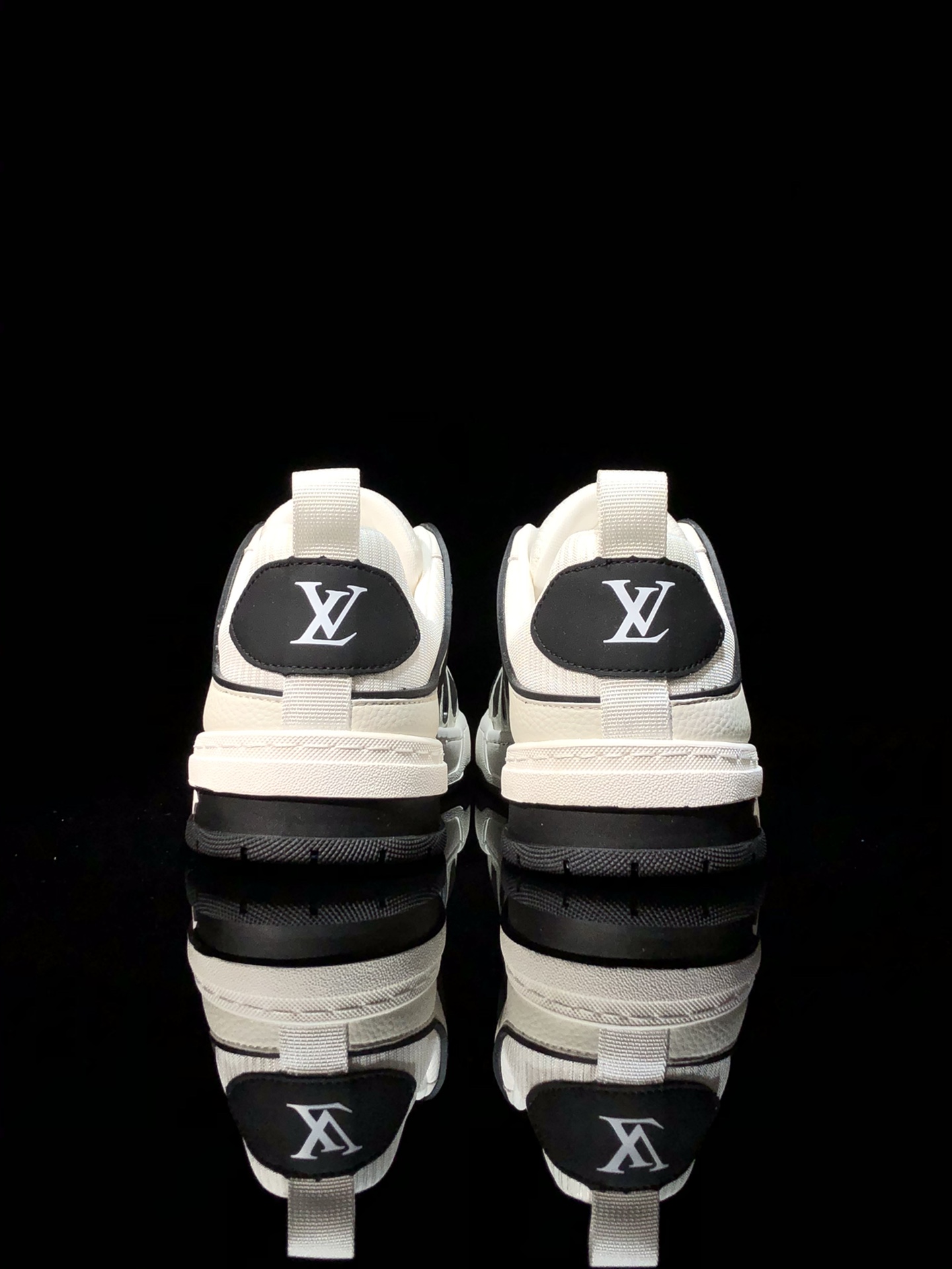 新货LV路易威登LouisvuittonSneakerLow休闲运动文化百搭篮球板鞋#广东原产#黄色抽屉