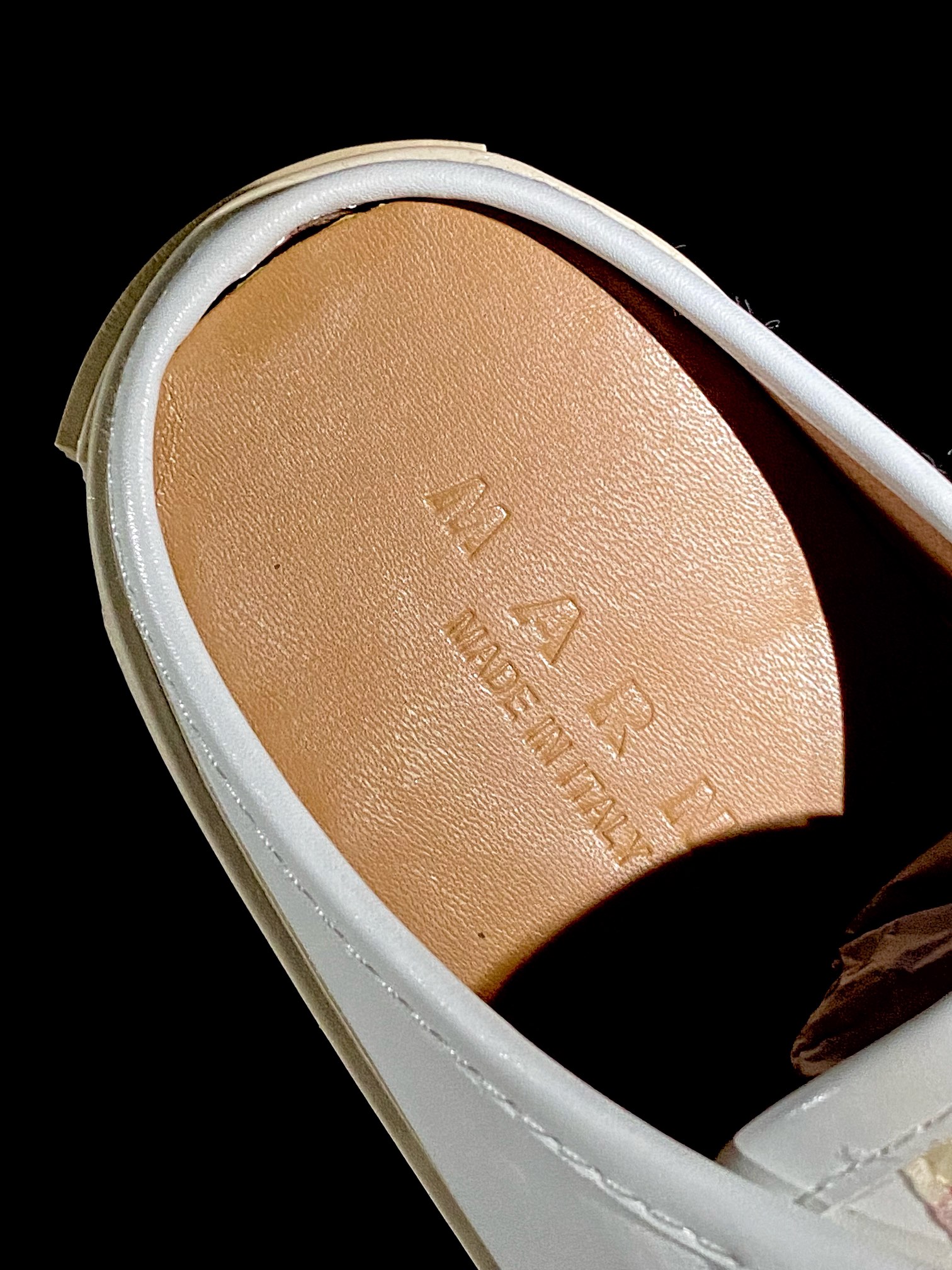 In stock Guangdong high version Marni Pablo Leather Mary Jane Sneaker Italian luxury brand