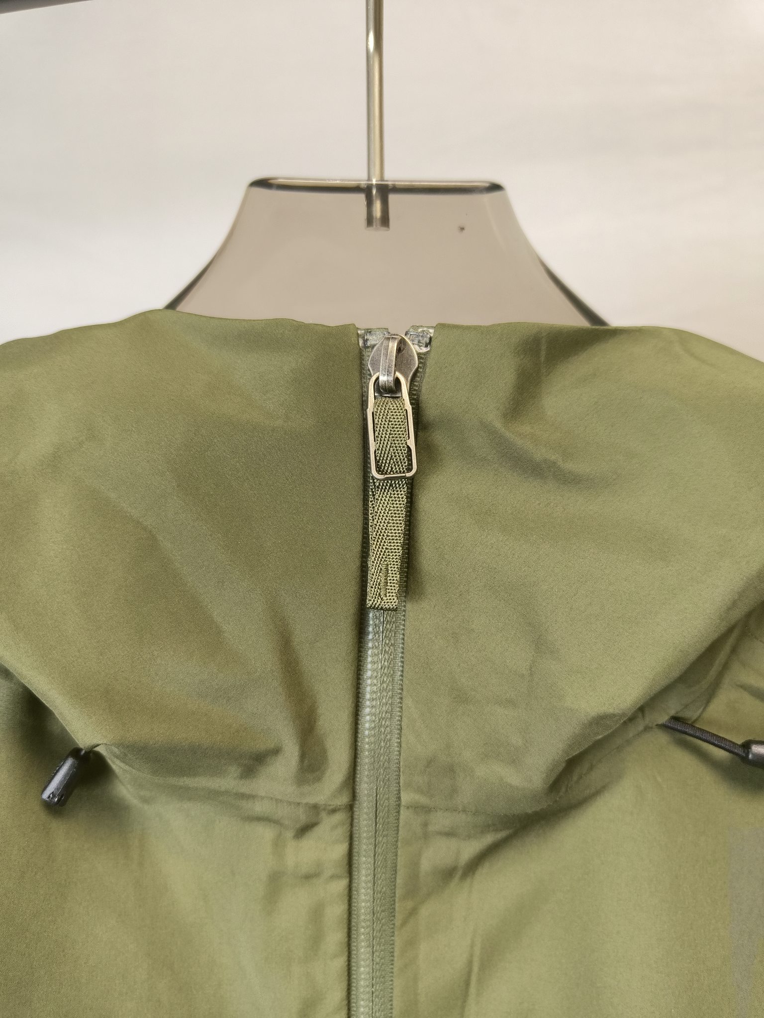 终端供应💰220

ARC'TERYX丨始祖鸟LT童装冲锋衣

Size：110-150