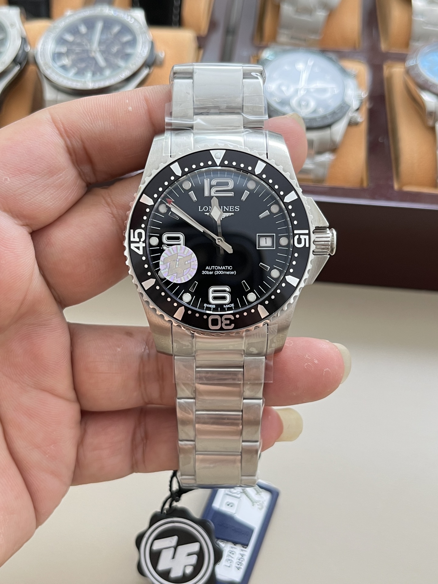 론진 콘퀘스트 41mm 블랙 스틸브레이슬릿 ZF공장 시계 레플리카 44511