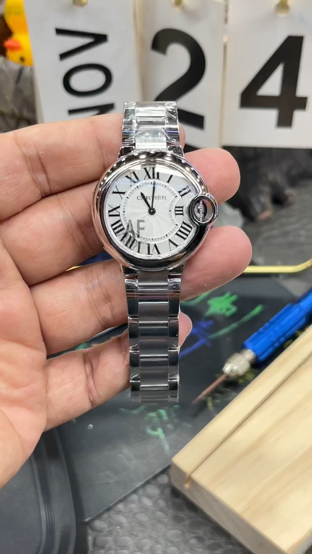 Cartier 卡地亚蓝气球/33mm/瑞士石英机芯