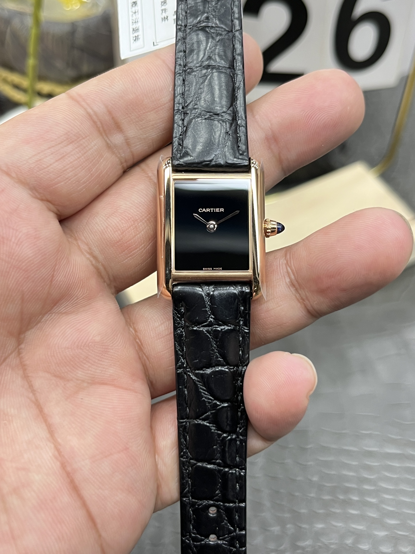 까르띠에 탱크 29.5×22mm 29.5mm AF공장 론다 쿼츠 무브먼트 쿼츠 무브먼트 악어가죽 가죽스트랩 스몰 레플리카 42594
