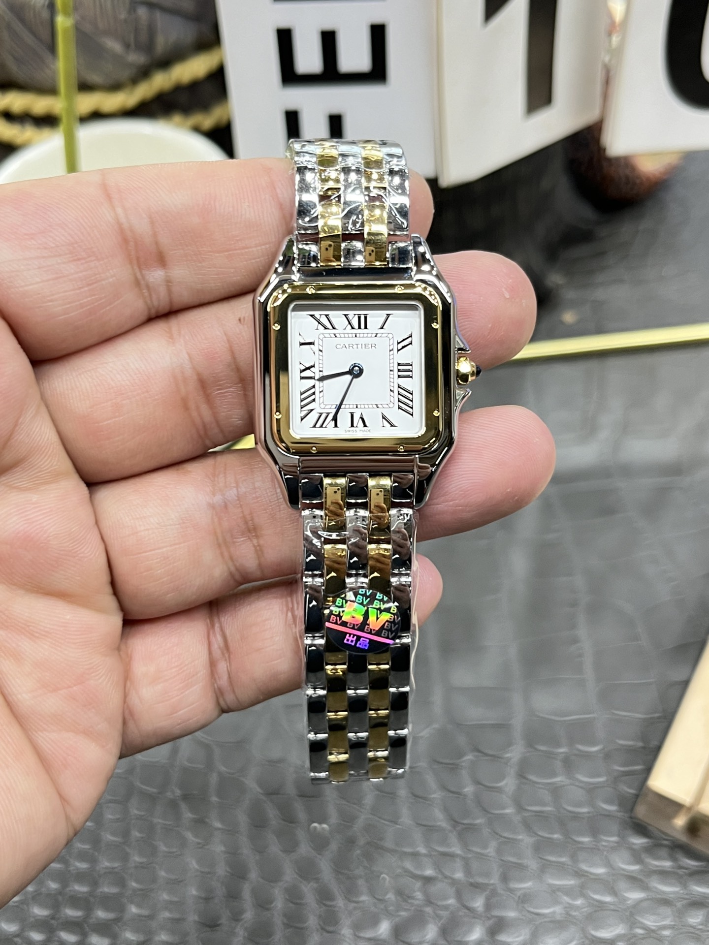 까르띠에 팬더 드 까르띠에 27×37mm 27mm BV공장 론다 쿼츠 무브먼트 쿼츠 무브먼트 미디움 레플리카 42591