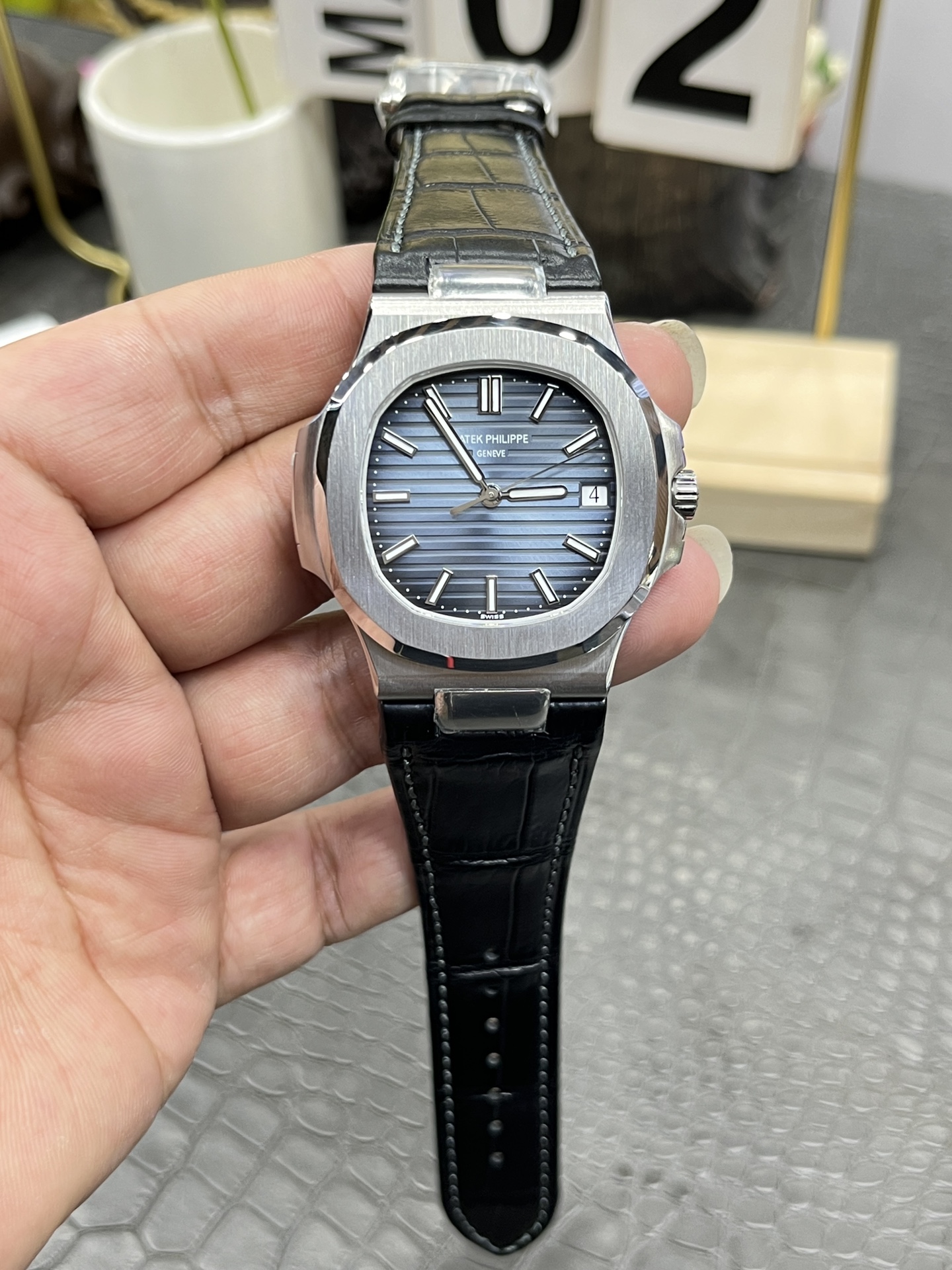 파텍필립 노틸러스 5711 다이아 자동 레더스트랩 블루 다이얼 스틸 40mm 3K 공장 레플리카 43991