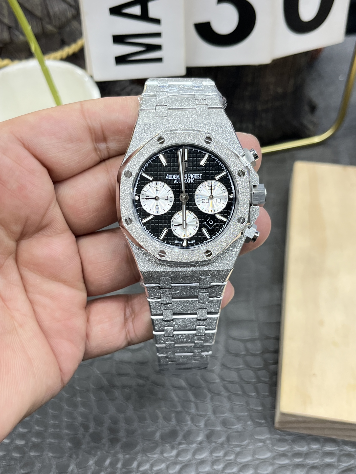 NO:158235,OMF Audemars Royal Oak 26240 Series/41mm Sands Gold Panda Eye/Shanghai Fully Automatic Mechanical Time Code Movement, Audemars19860909OMF爱彼皇家橡树26240系列/41mm沙金熊猫眼/上海全自动机械计时码机芯,,audemars,Watch